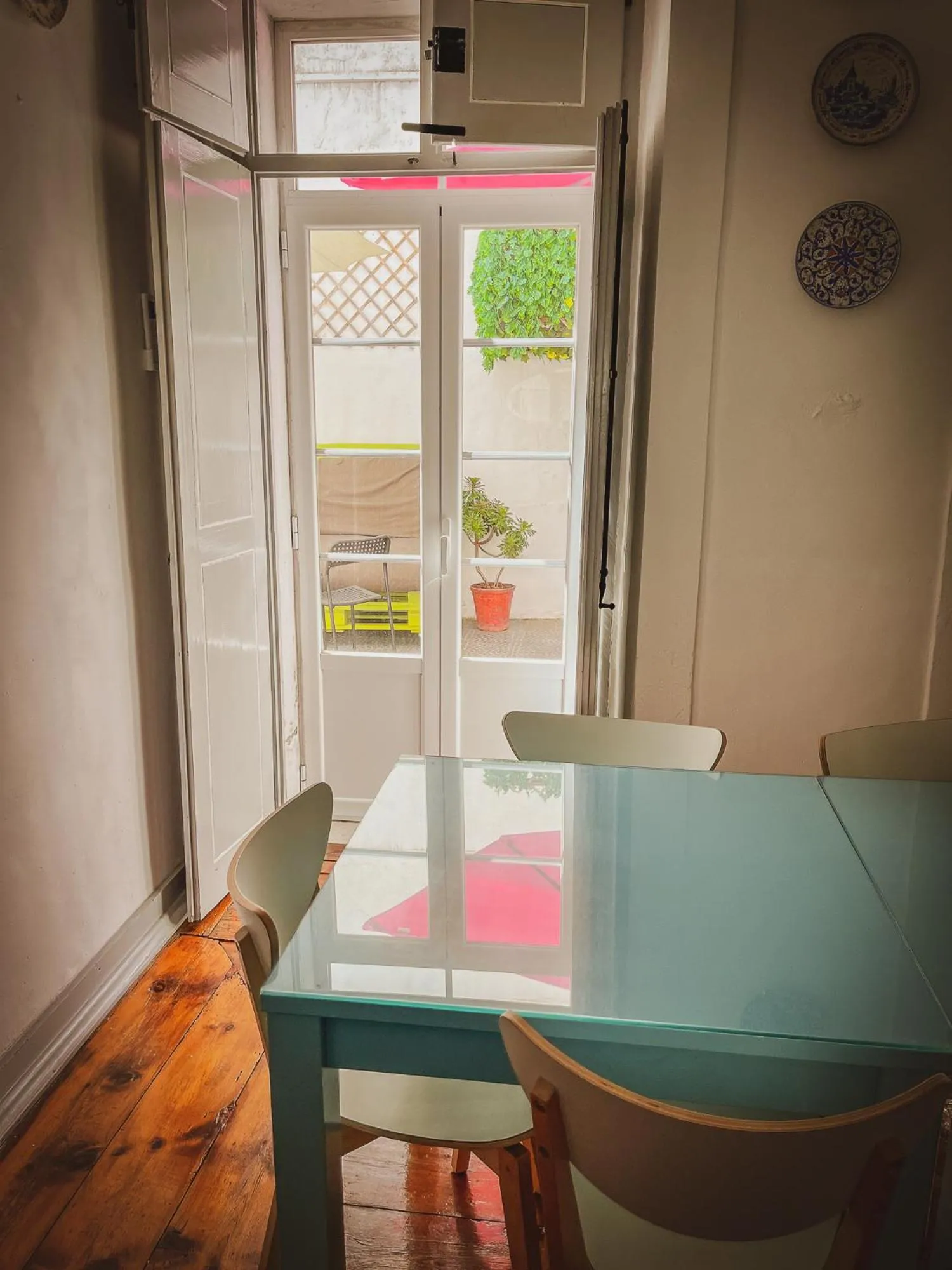 Dining area in Very Typical - Alojamento Local