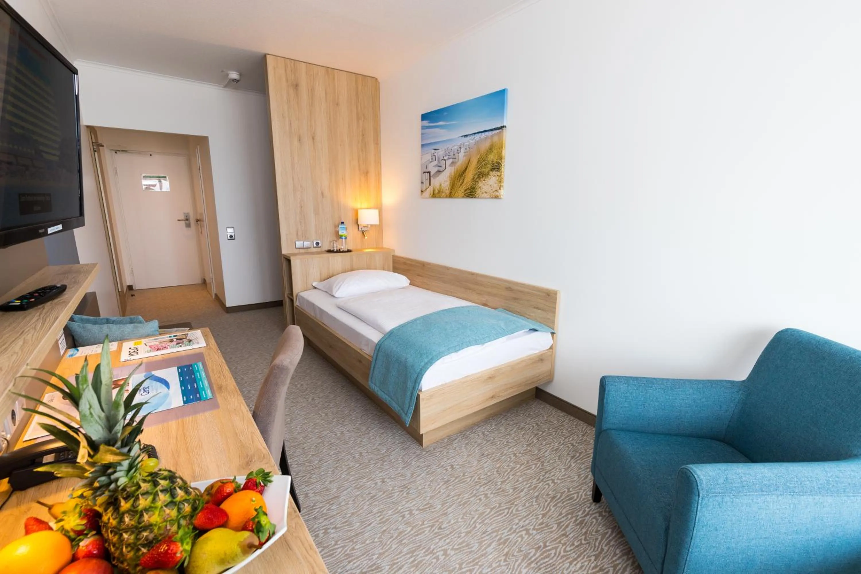 Photo of the whole room, Bed in Carat Hotel Grömitz