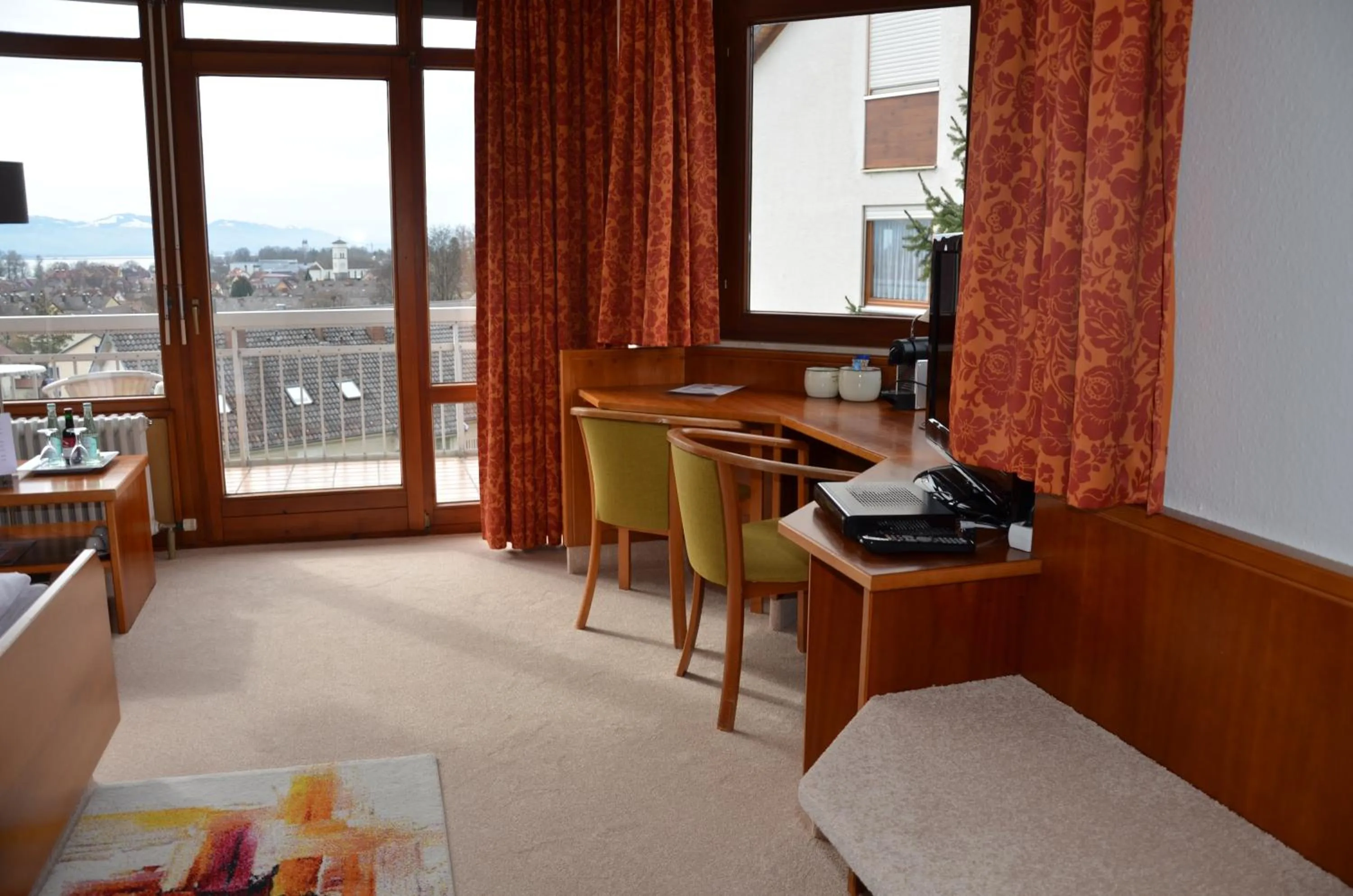 Photo of the whole room in Hotel Garni Reulein