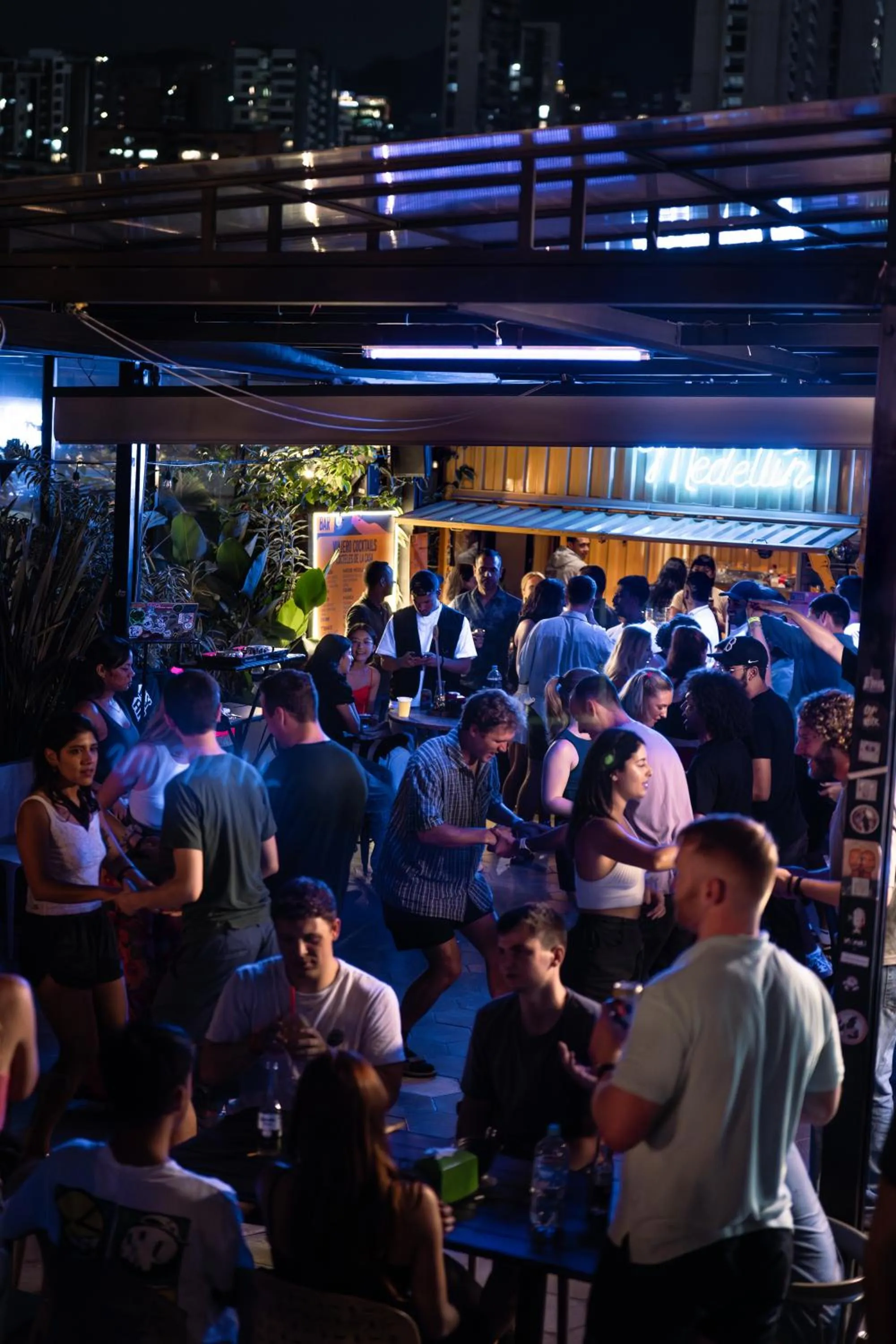 Restaurant/places to eat in Viajero Medellín Hostel