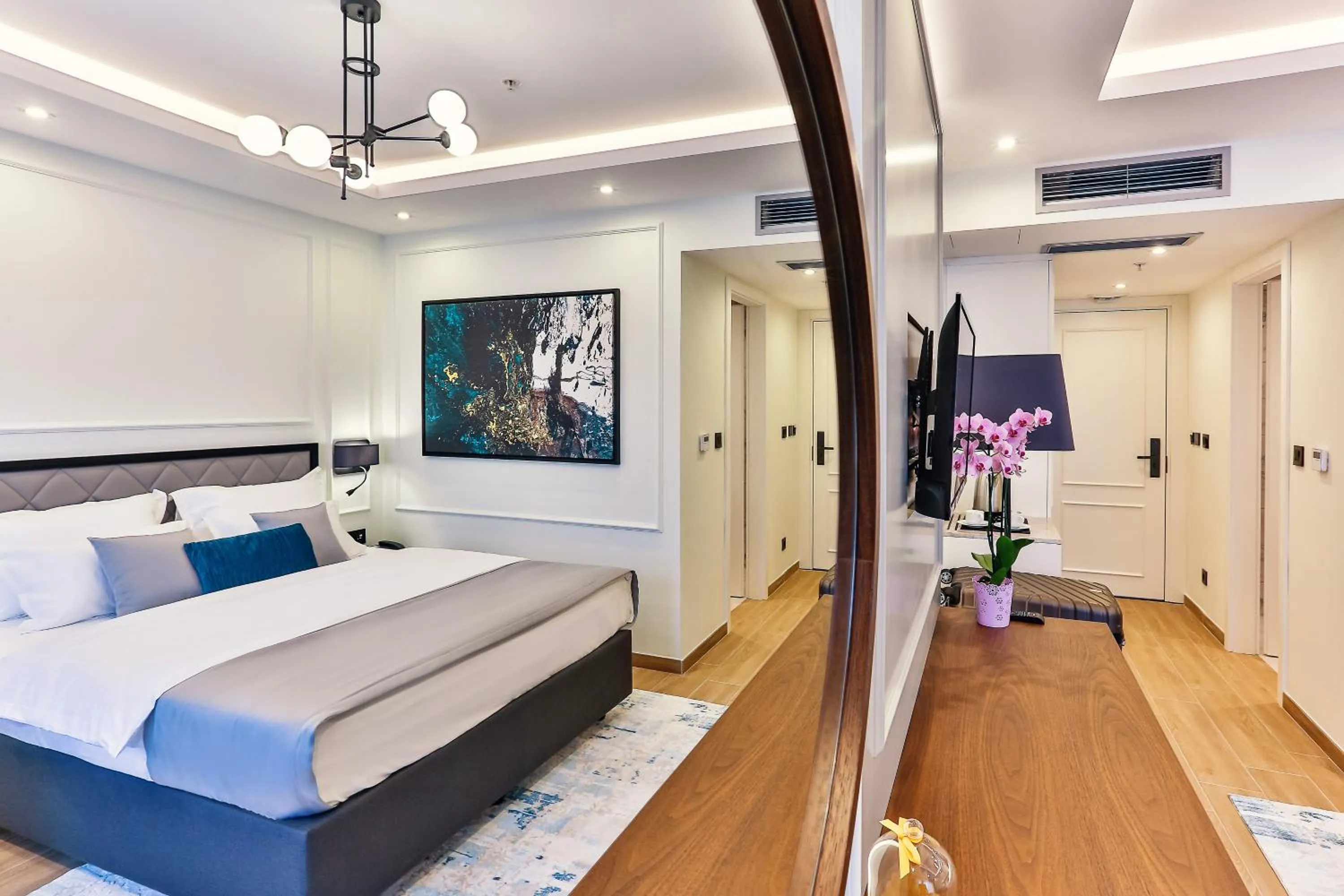 Bedroom, Bed in Boutique Hotel Momentum by Aycon