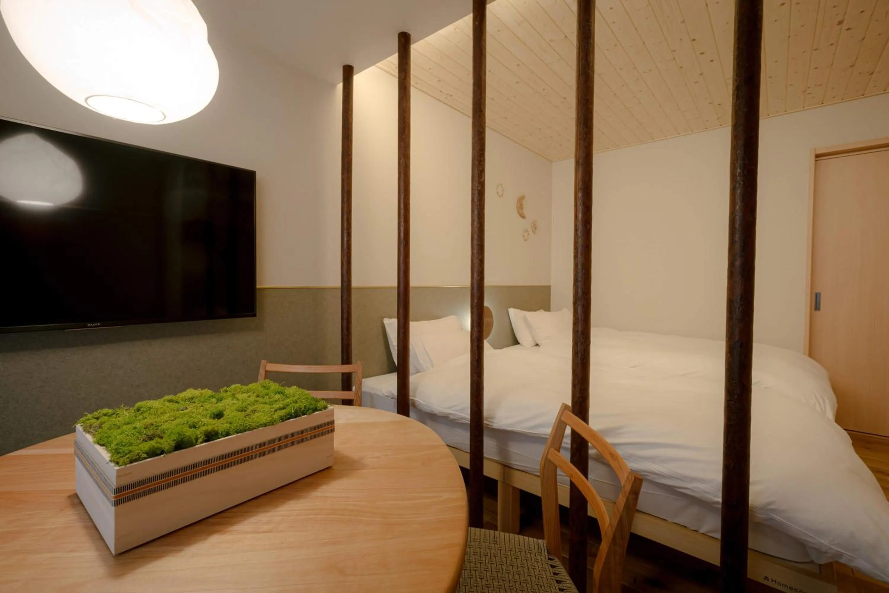 Photo of the whole room, Bed in so, KANAZAWA