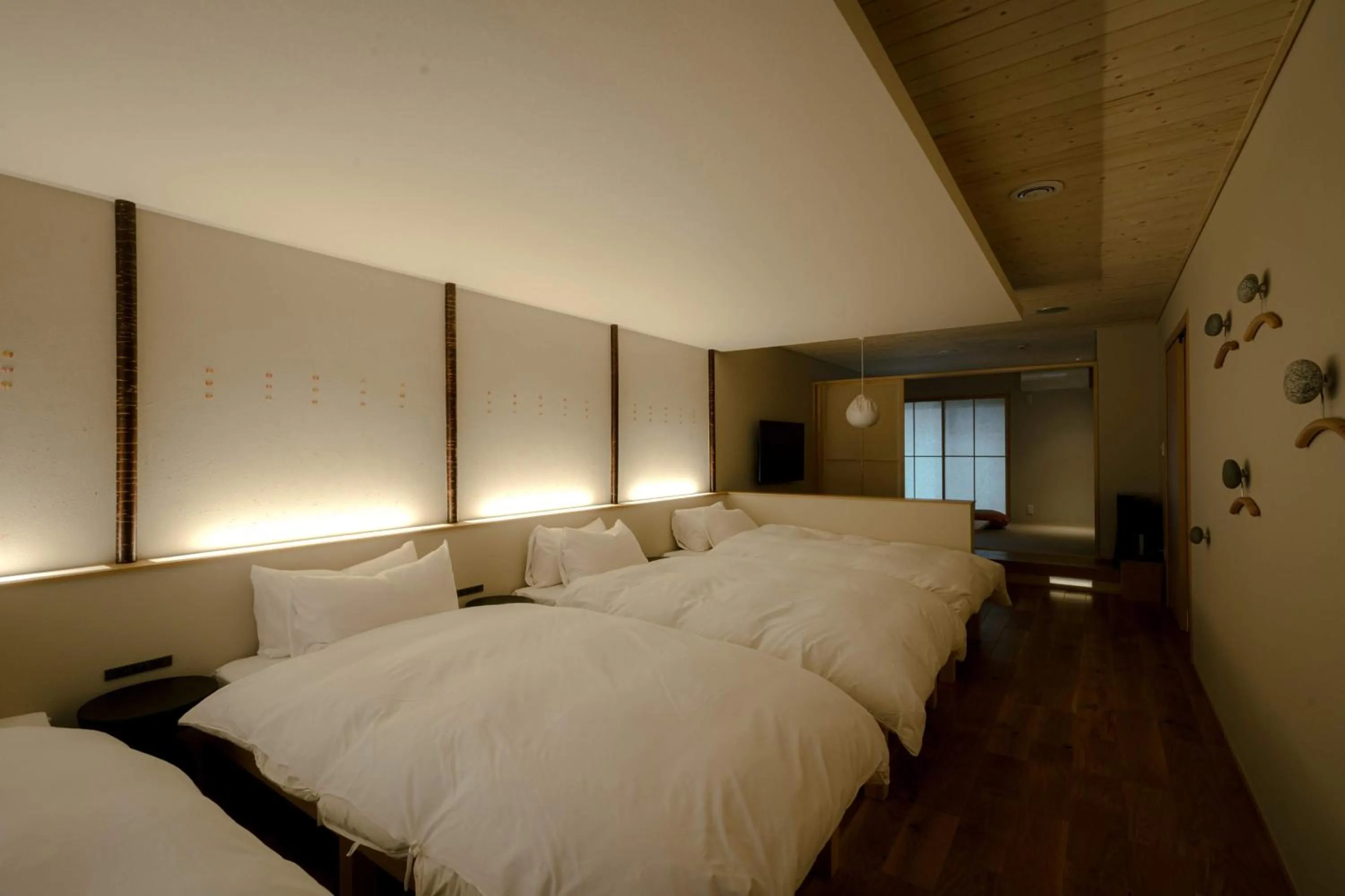 Photo of the whole room, Bed in so, KANAZAWA