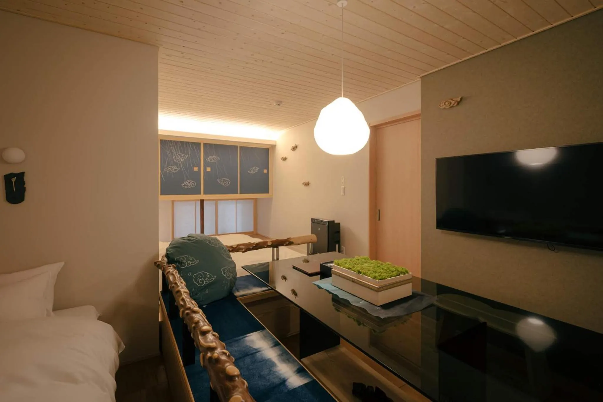 Photo of the whole room in so, KANAZAWA