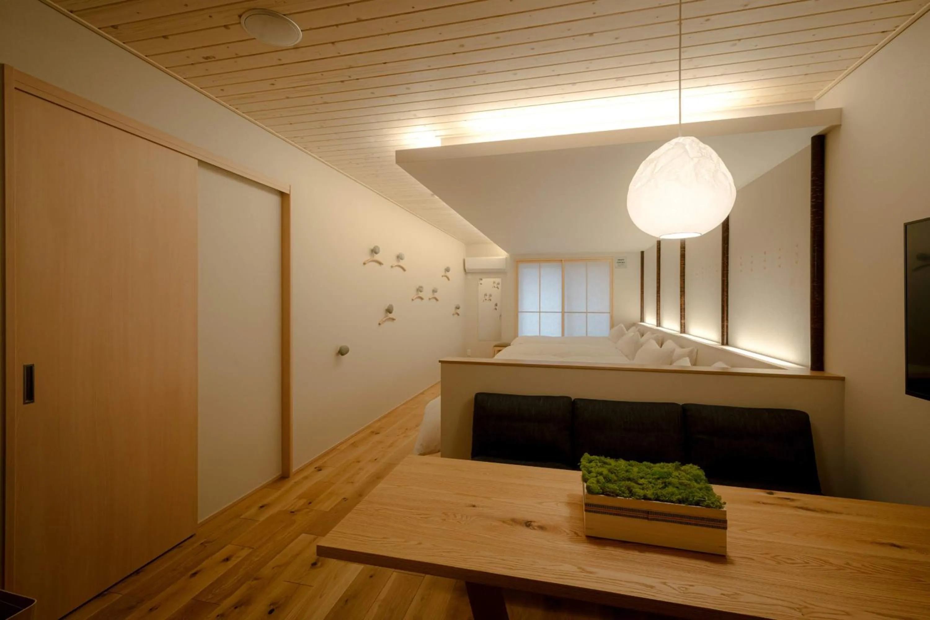 Photo of the whole room in so, KANAZAWA