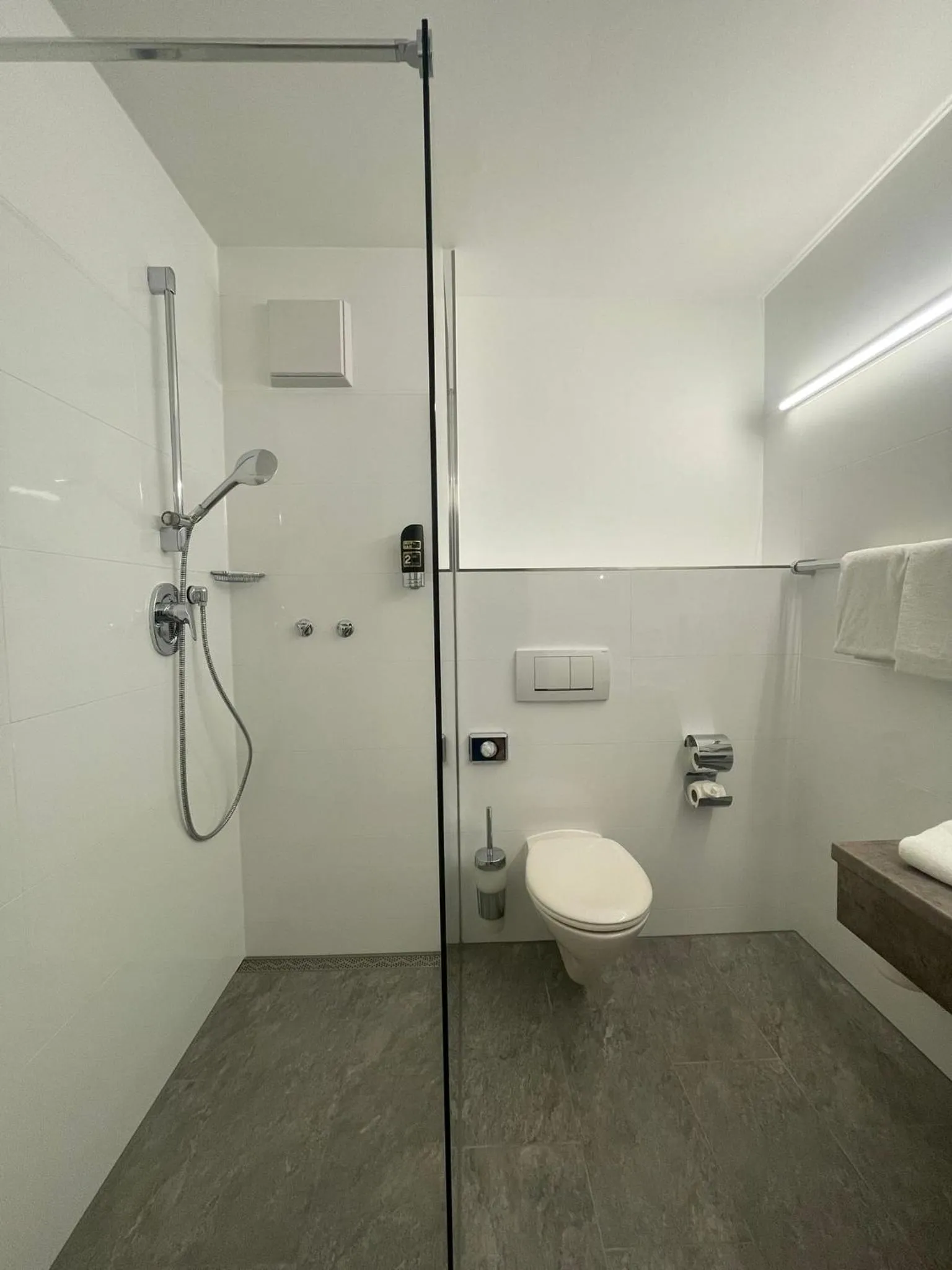 Bathroom in Sure Hotel by Best Western Rhoen Garden