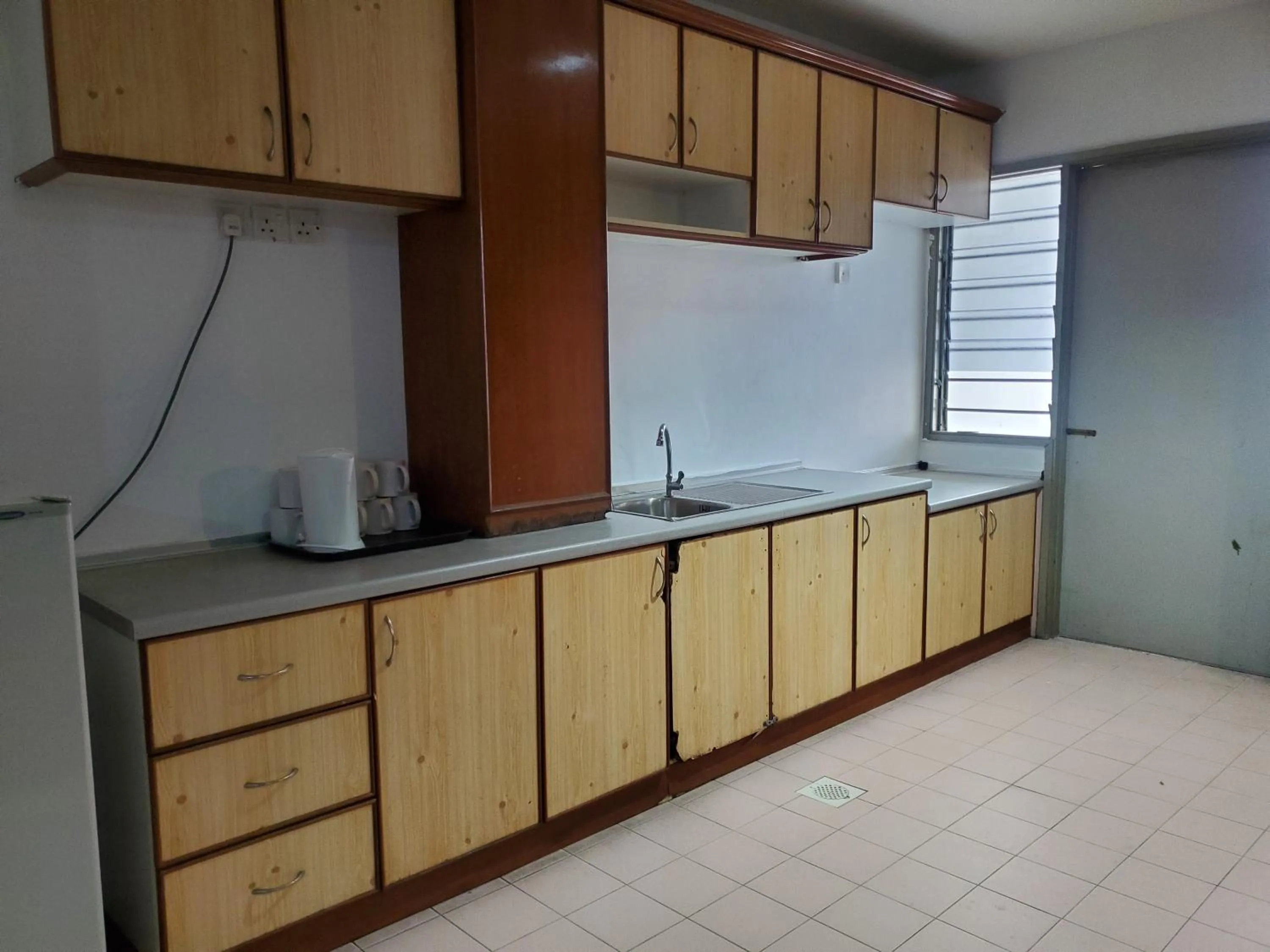 Kitchen or kitchenette in Star Regency Hotel & Apartments