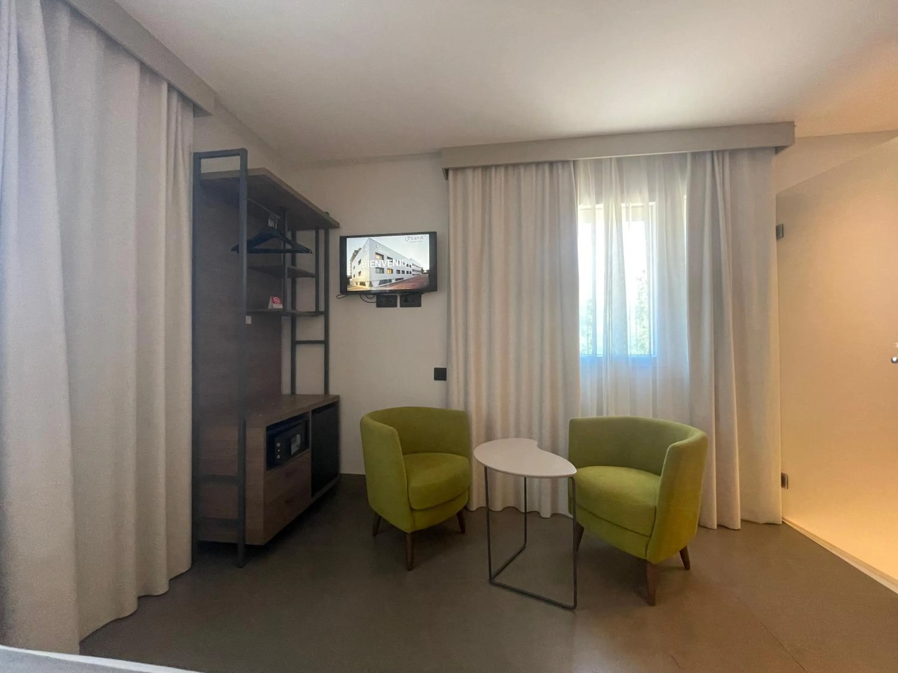 TV and multimedia in Urban A+++ Hotel