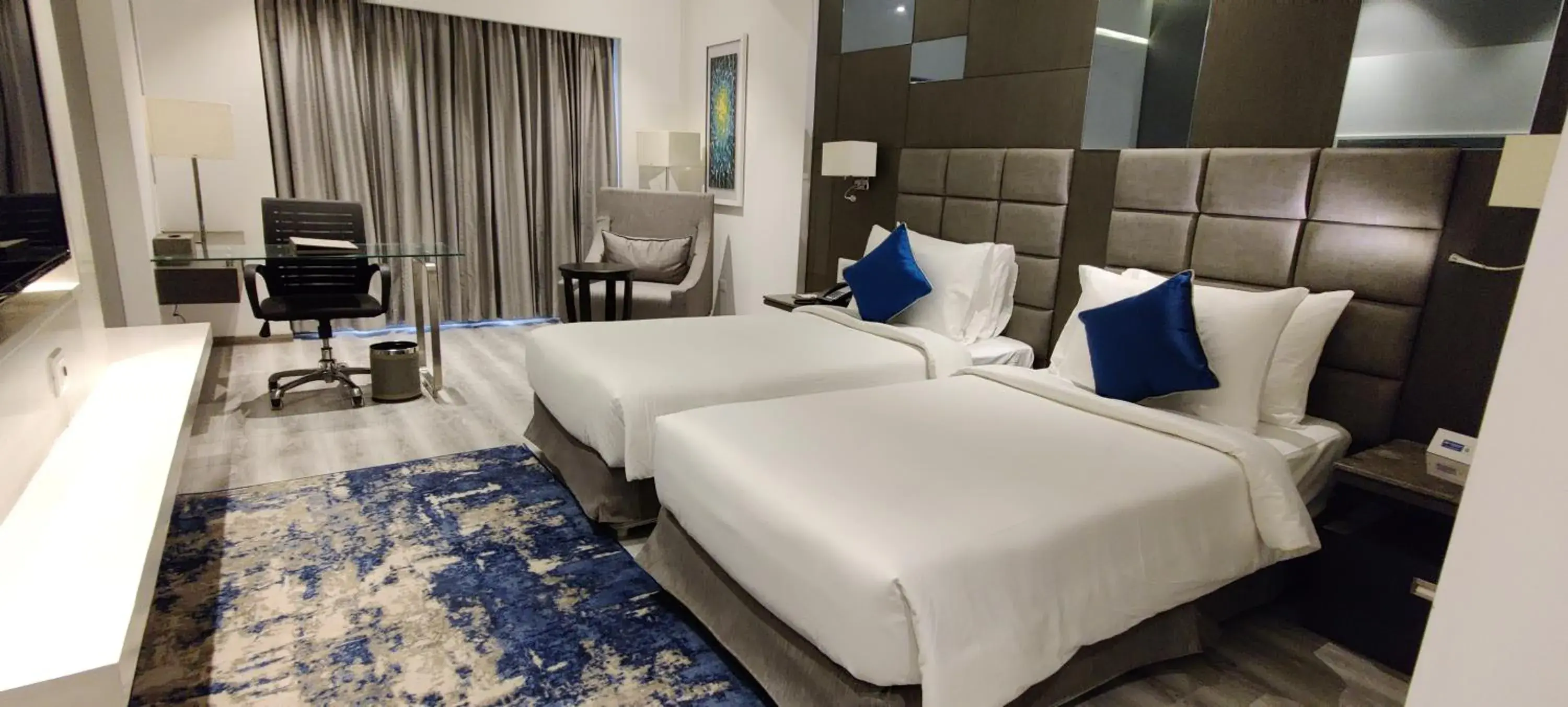 Deluxe Twin Room with One Way Airport Transfer in Best Western Plus Tejvivaan Deluxe Twin Room with One Way Airport Transfer in Best Western Plus Tejvivaan