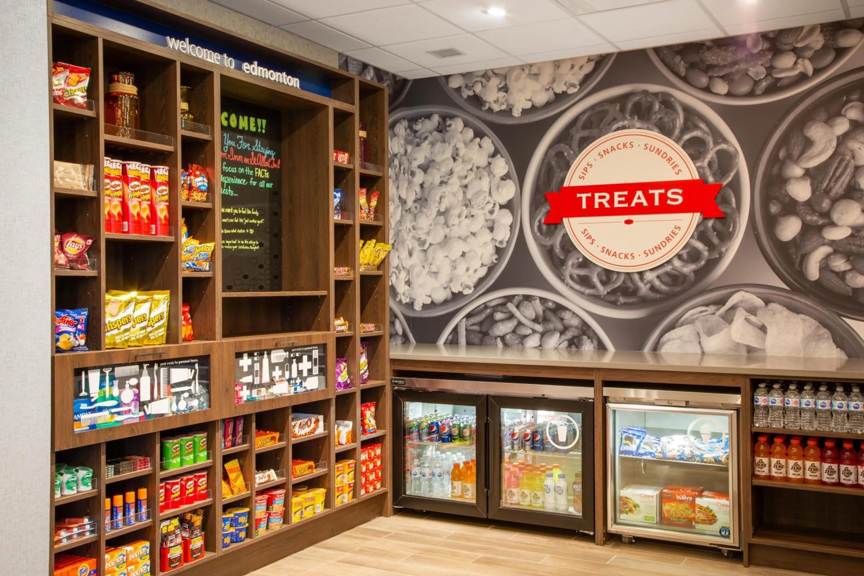 Restaurant/places to eat in Hampton Inn & Suites Edmonton St. Albert, Ab