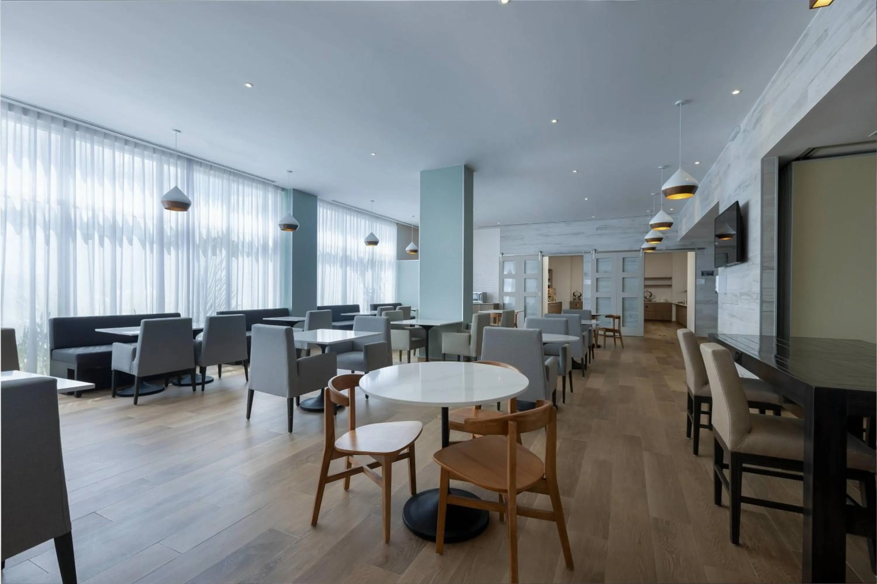 Restaurant/places to eat in Residence Inn by Marriott Merida