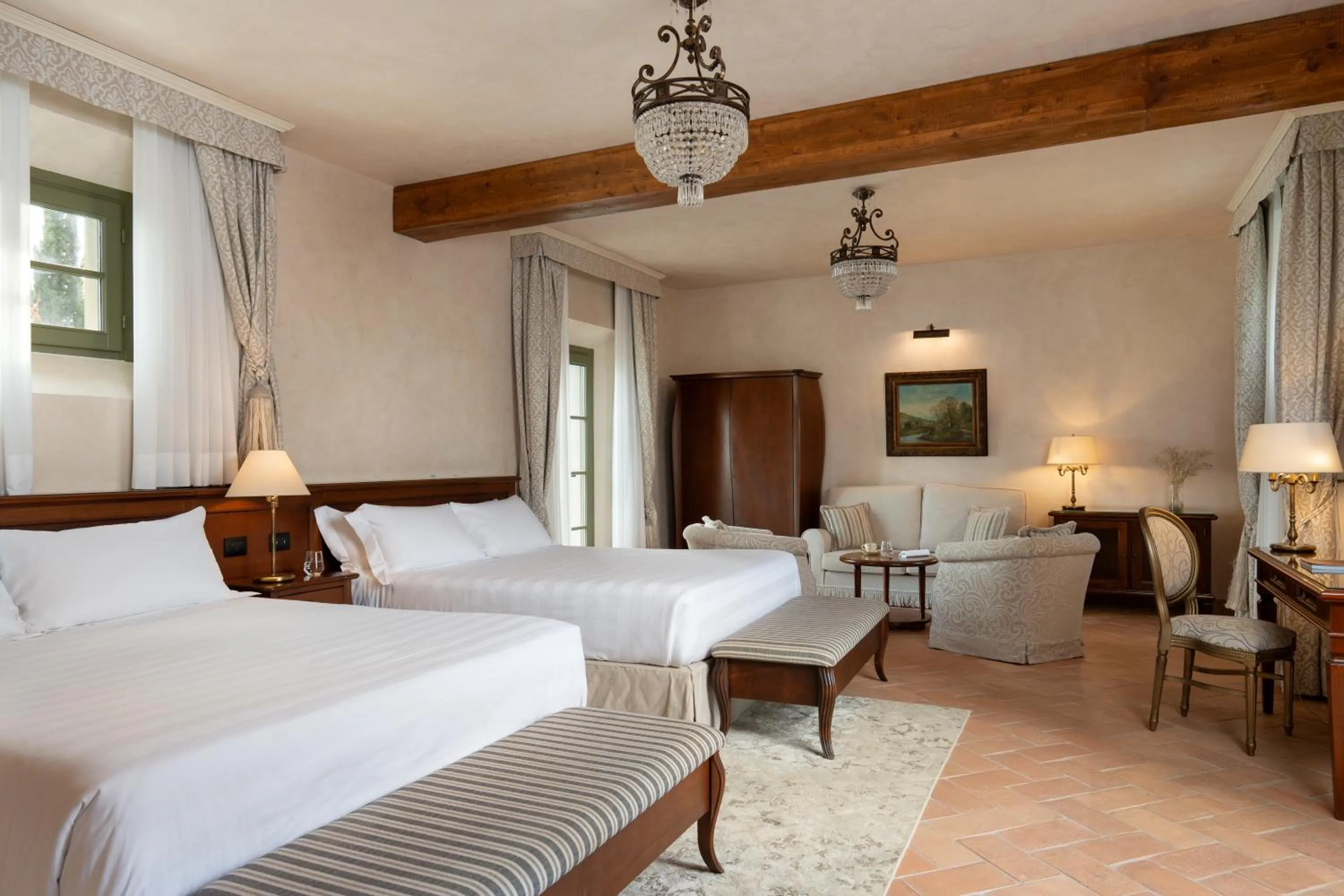 Bed in Villa Petriolo - Small Luxury Hotels of the World