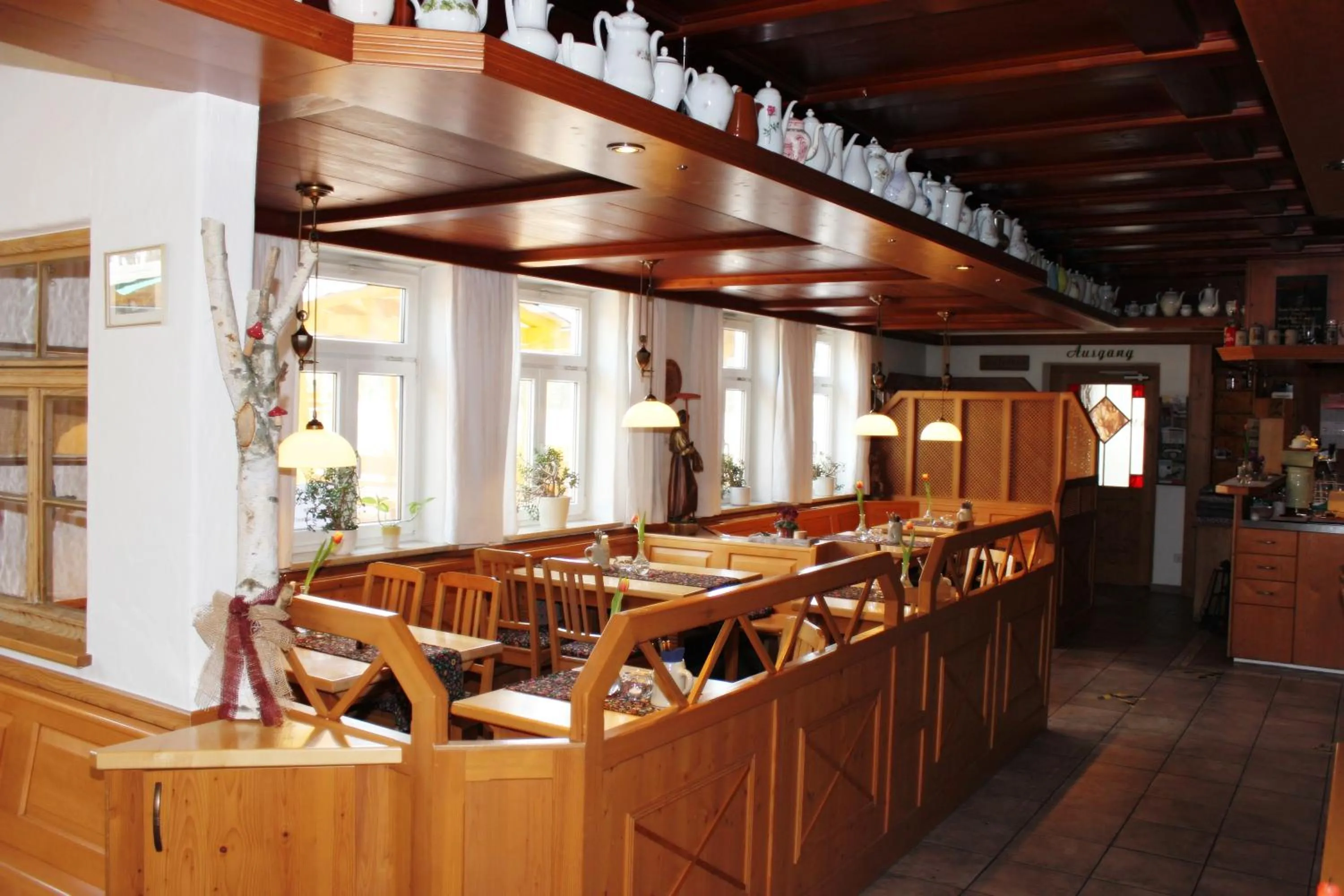 Restaurant/places to eat in Landhotel zum Böhm