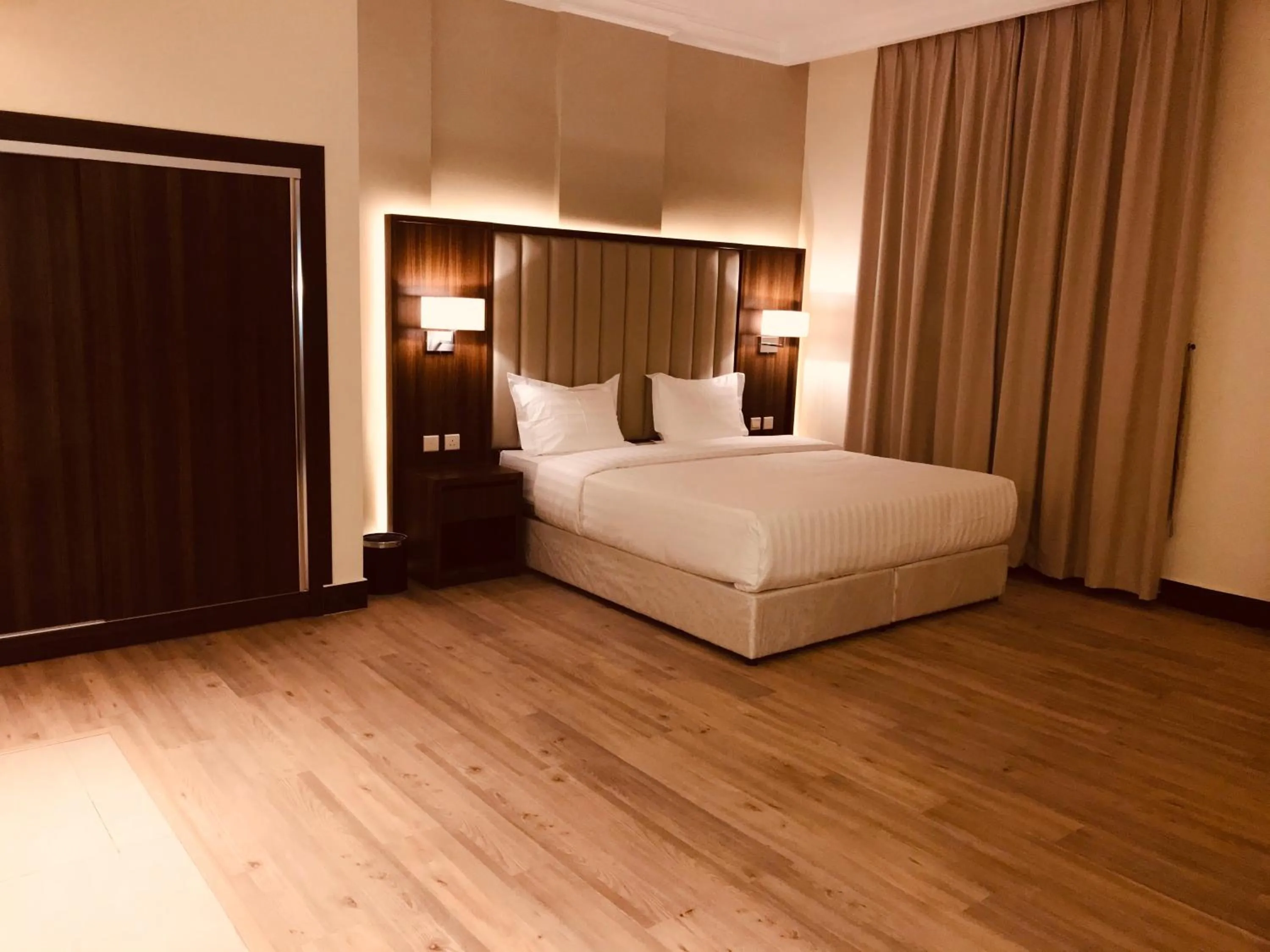 Bedroom, Bed in Makarem Residence - Hotel Apartments