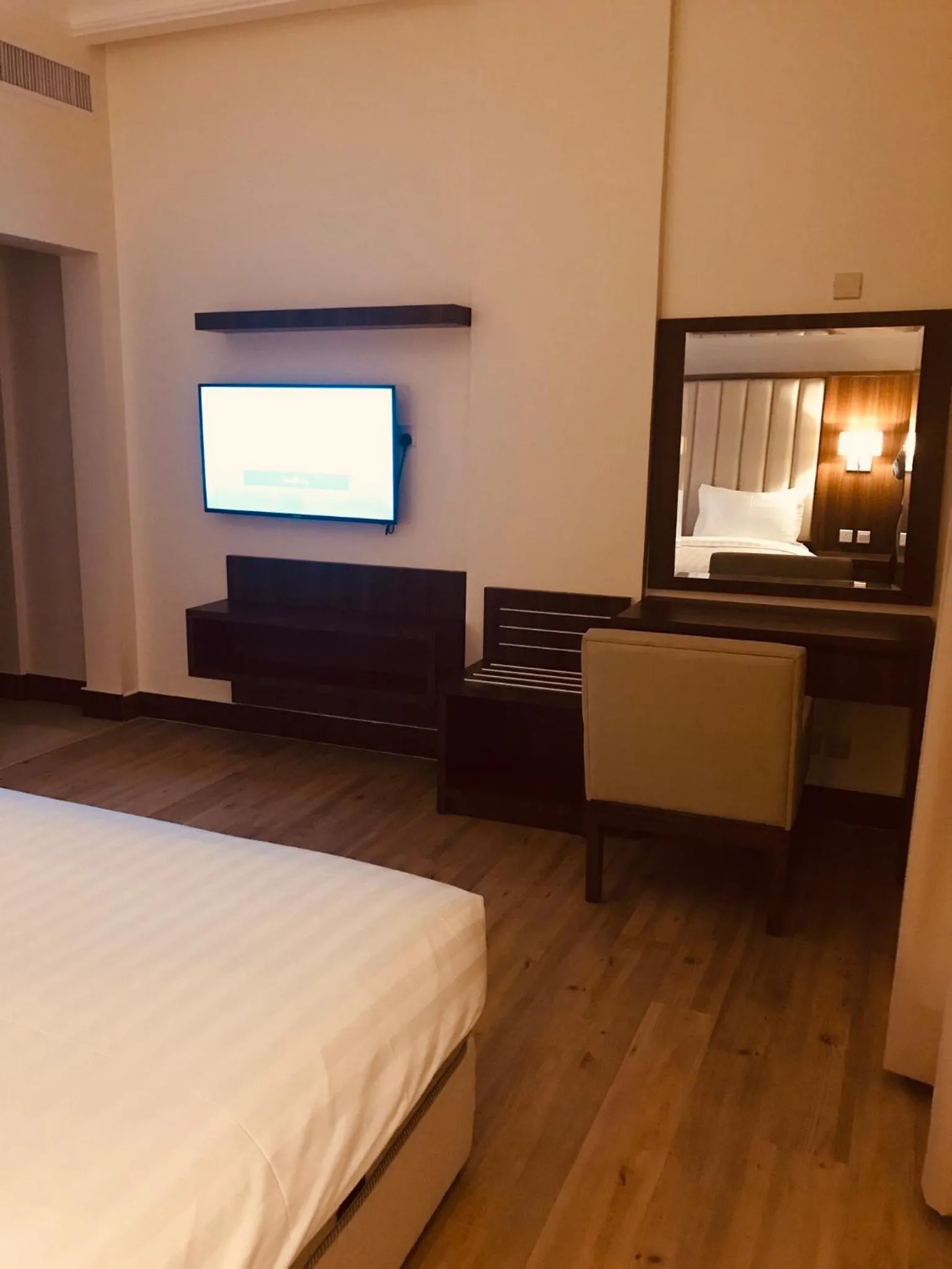 TV and multimedia, Bed in Makarem Residence - Hotel Apartments