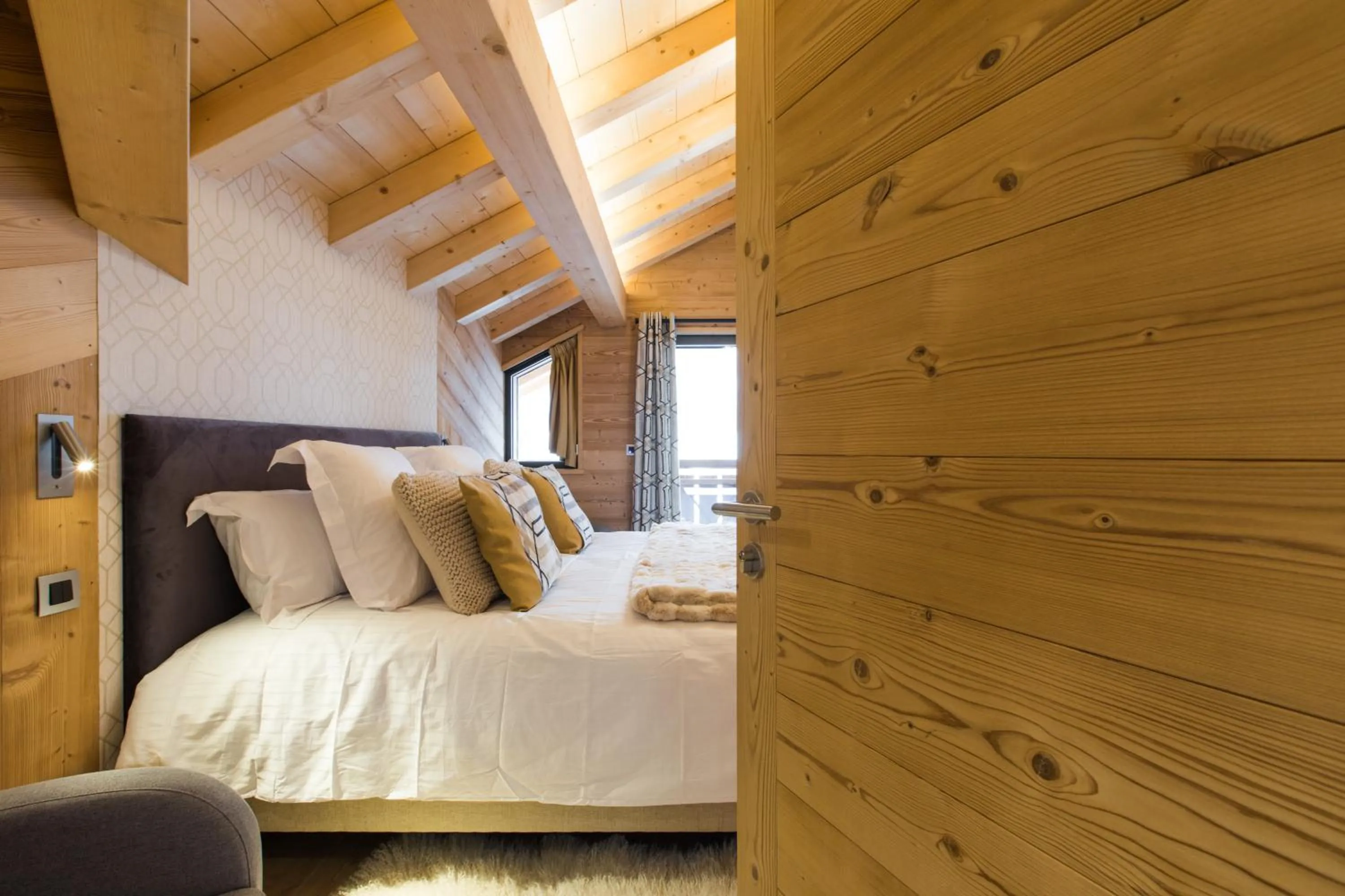 Bedroom, Bed in Chalet sur les monts Morzine