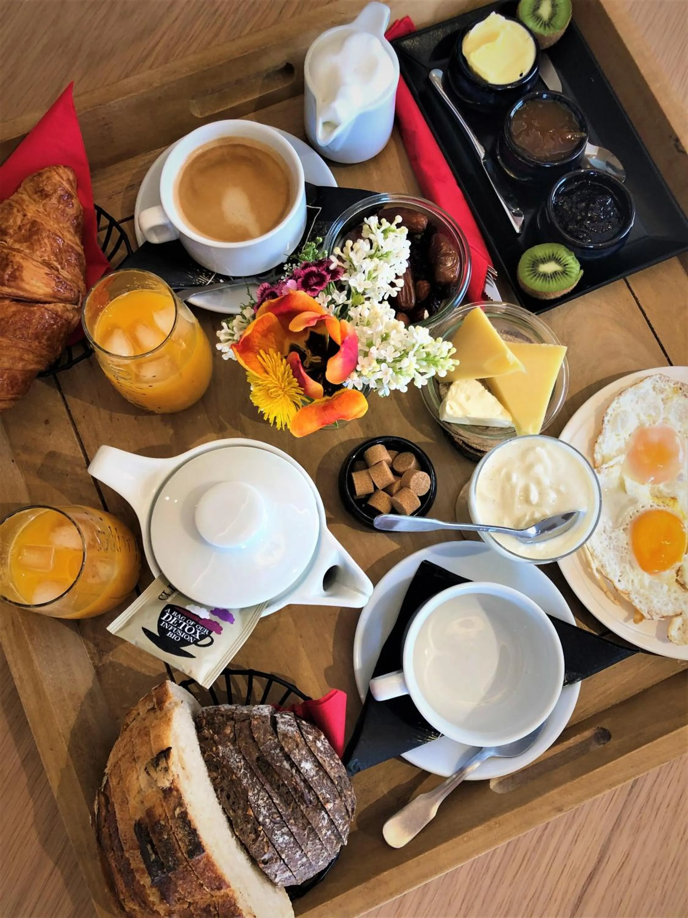 Food and drinks in Chalet sur les monts Morzine