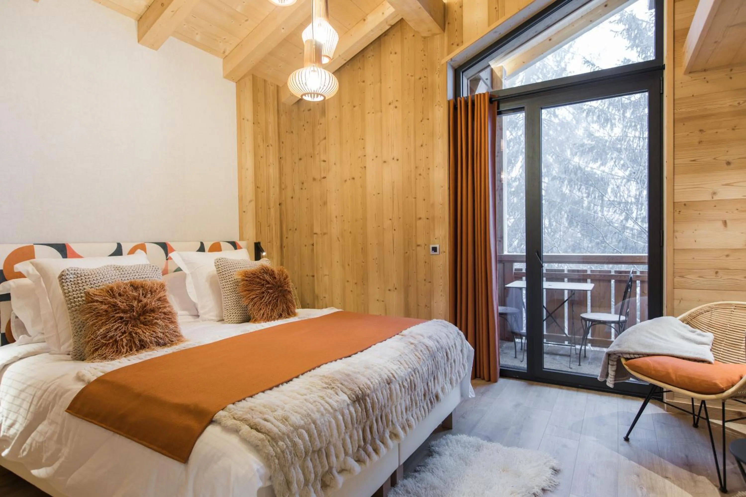 Bedroom, Bed in Chalet sur les monts Morzine