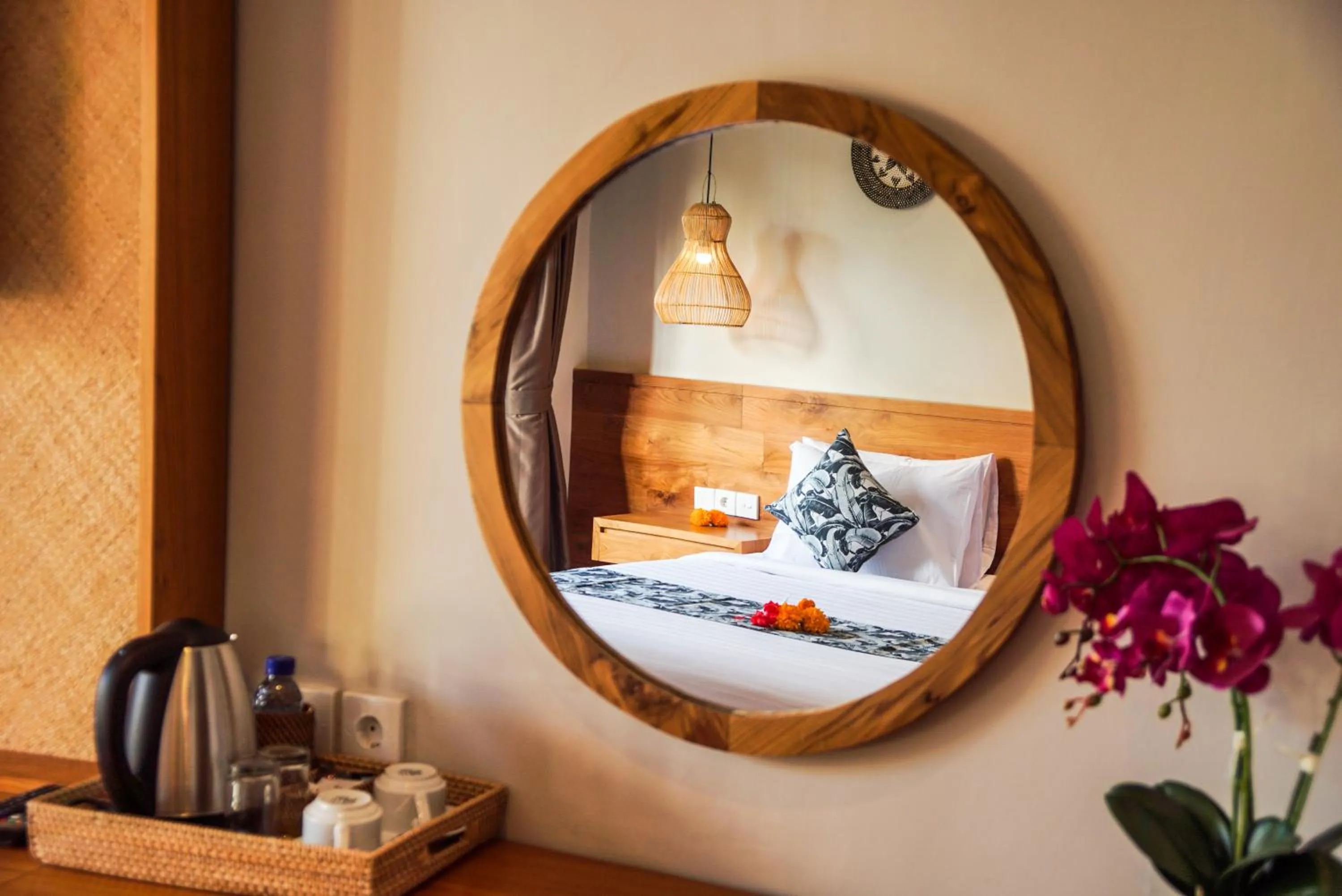 Coffee/tea facilities, Bed in Bisma Terrace Suite Ubud