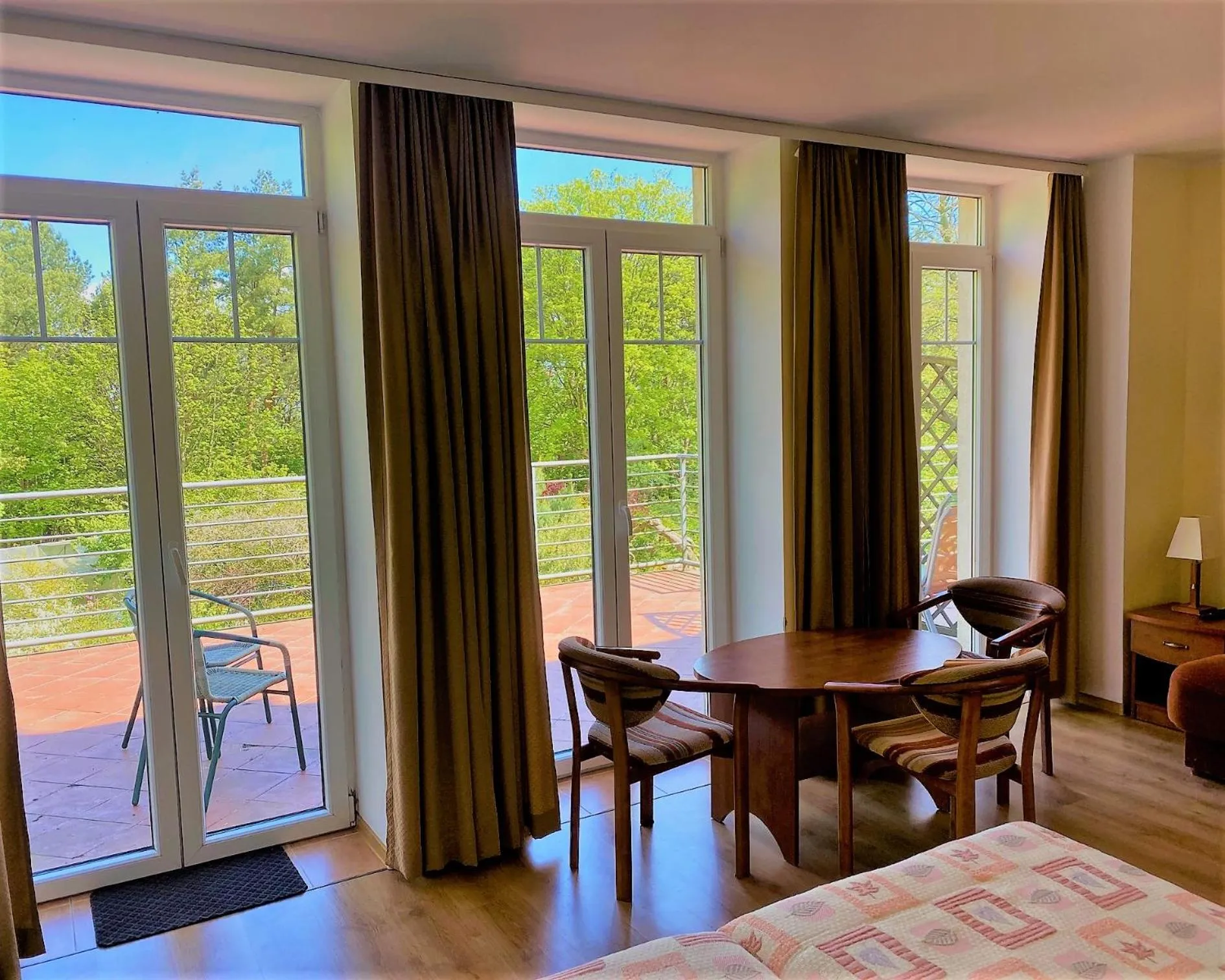 Seating area in Willa Solmare