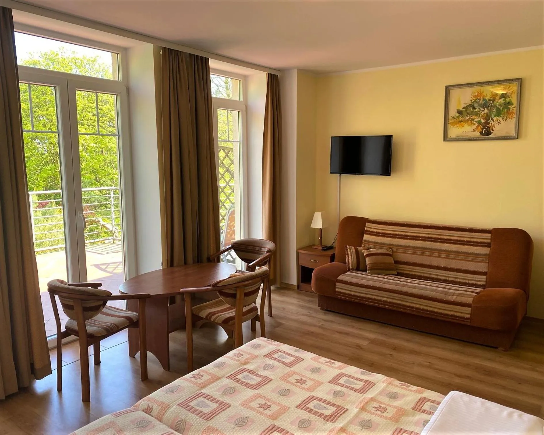 Seating area in Willa Solmare