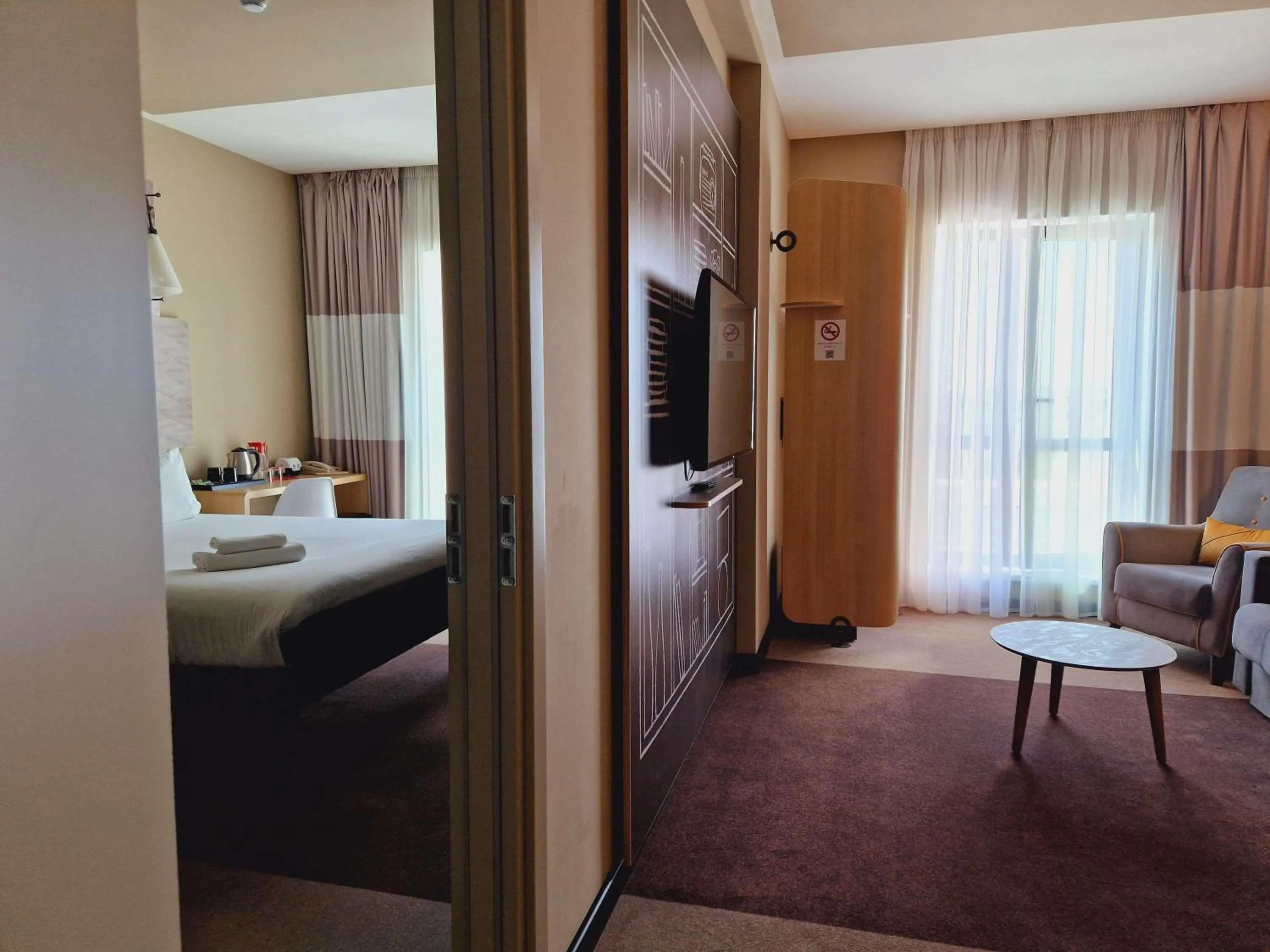 Bedroom, Bed in Ibis Aktobe