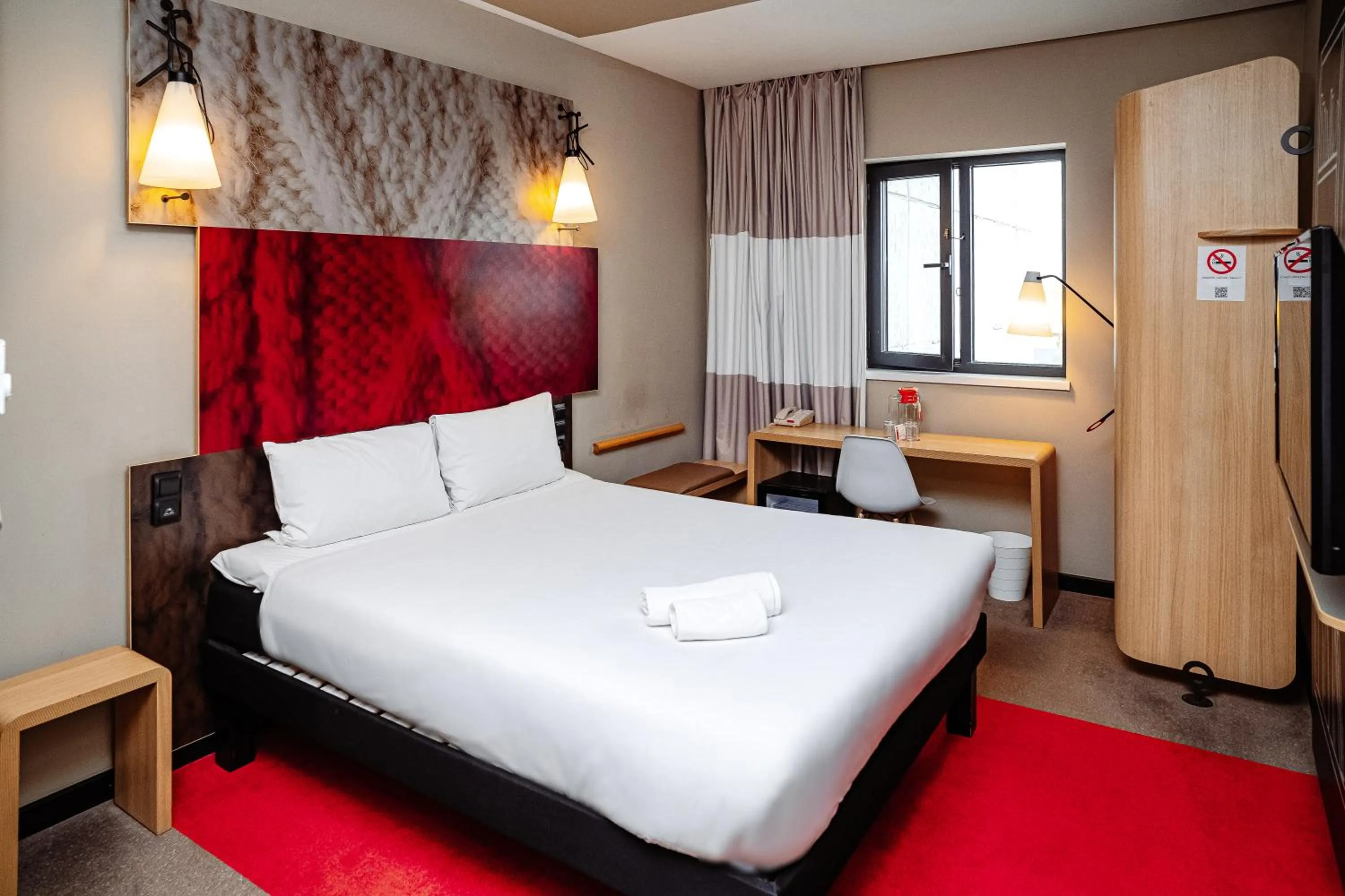 Photo of the whole room, Bed in Ibis Aktobe