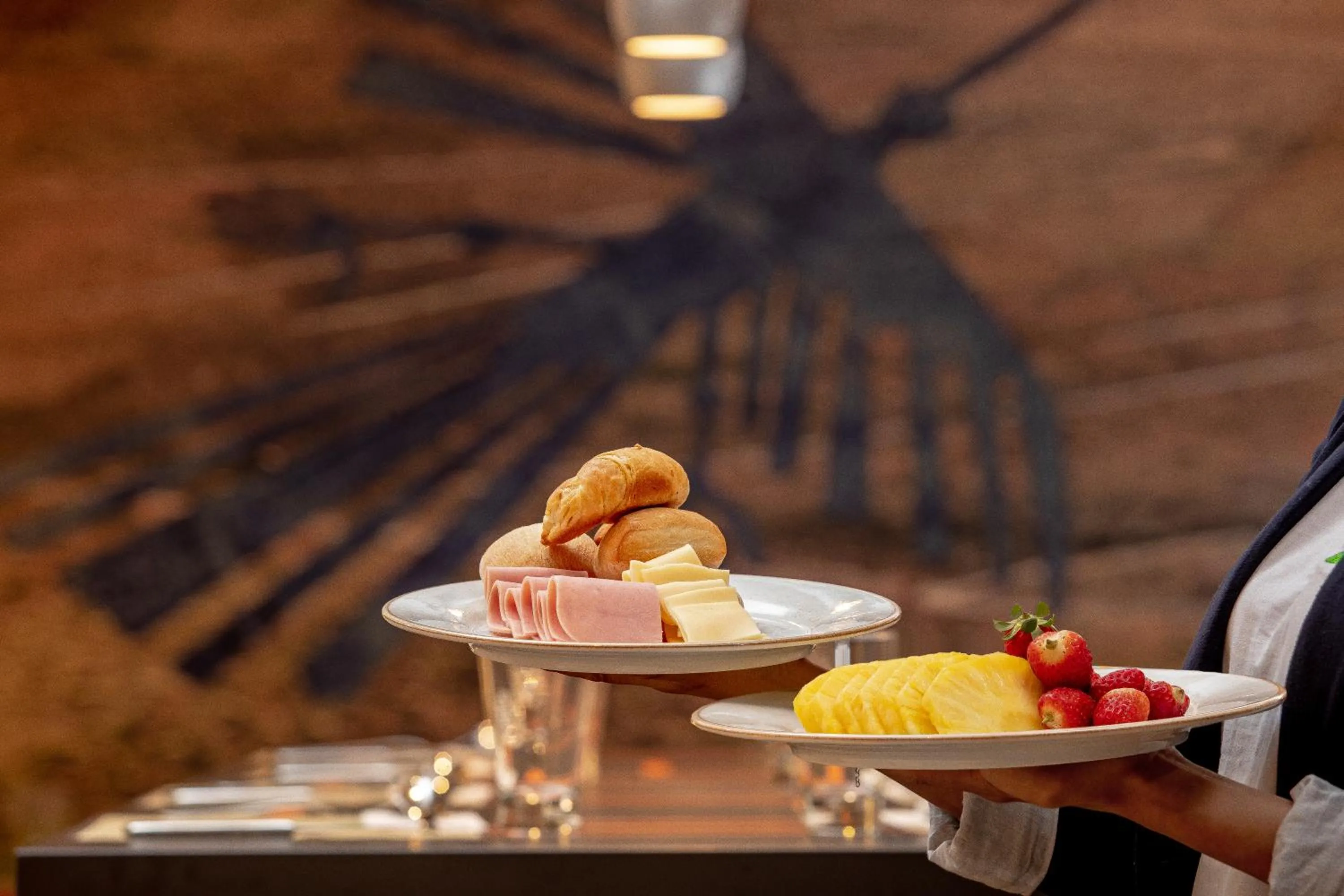 Breakfast in ibis Styles Lima Benavides Miraflores