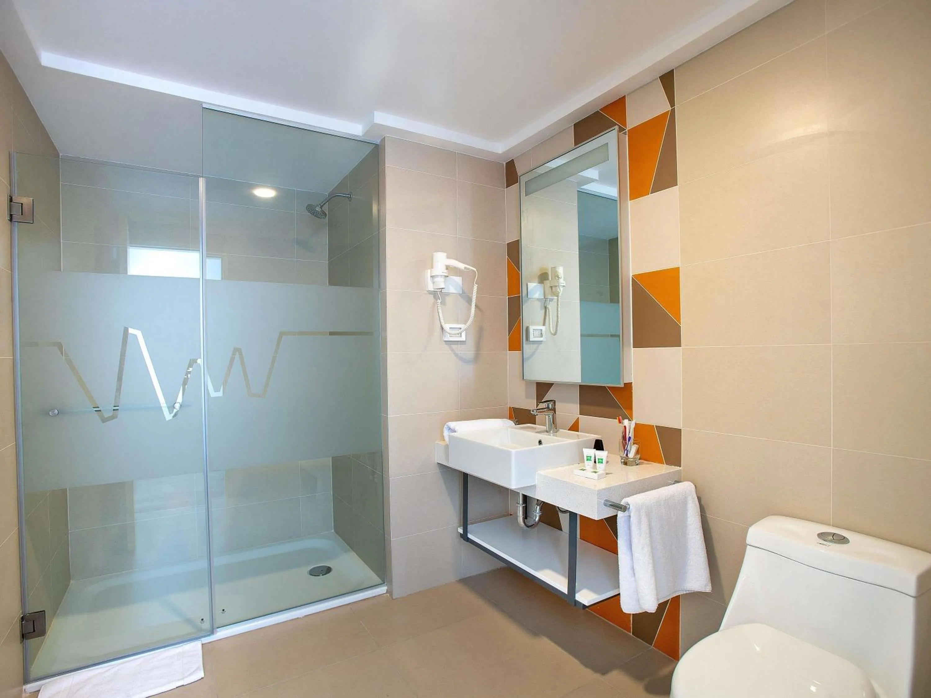 Bedroom in ibis Styles Lima Benavides Miraflores