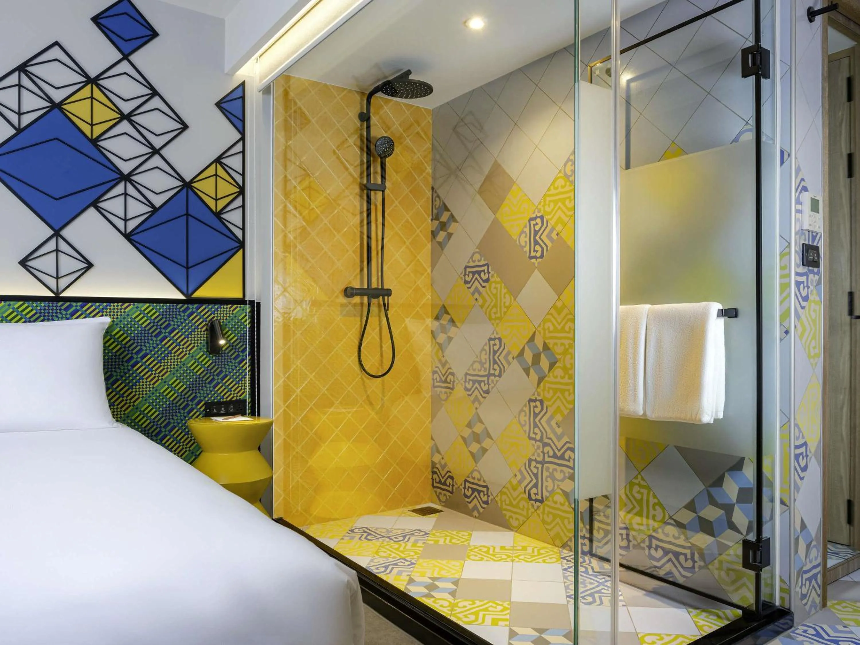 Bedroom, Bed in ibis Styles Bangkok Silom