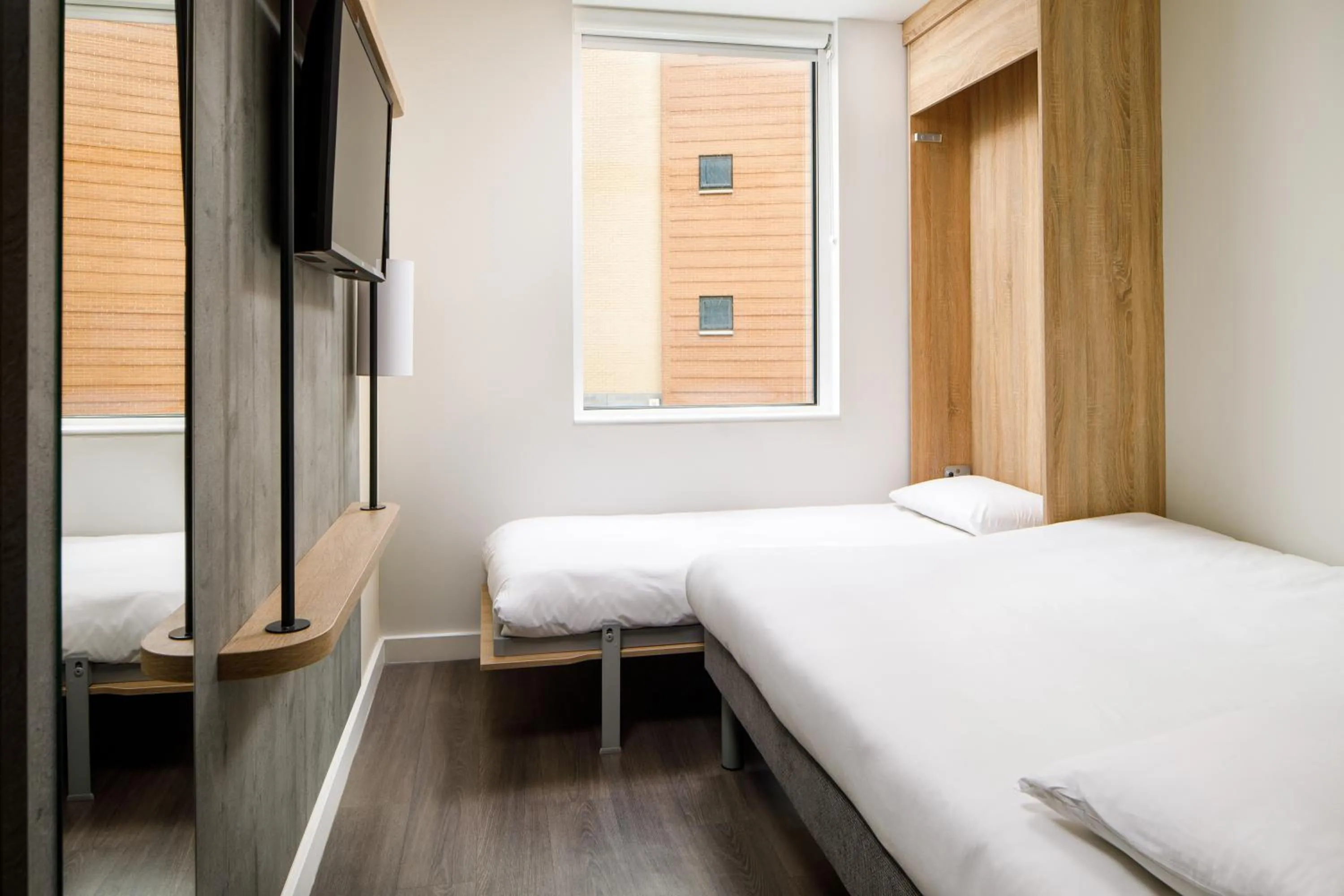 Bed in ibis Budget Sheffield Centre St Marys Gate