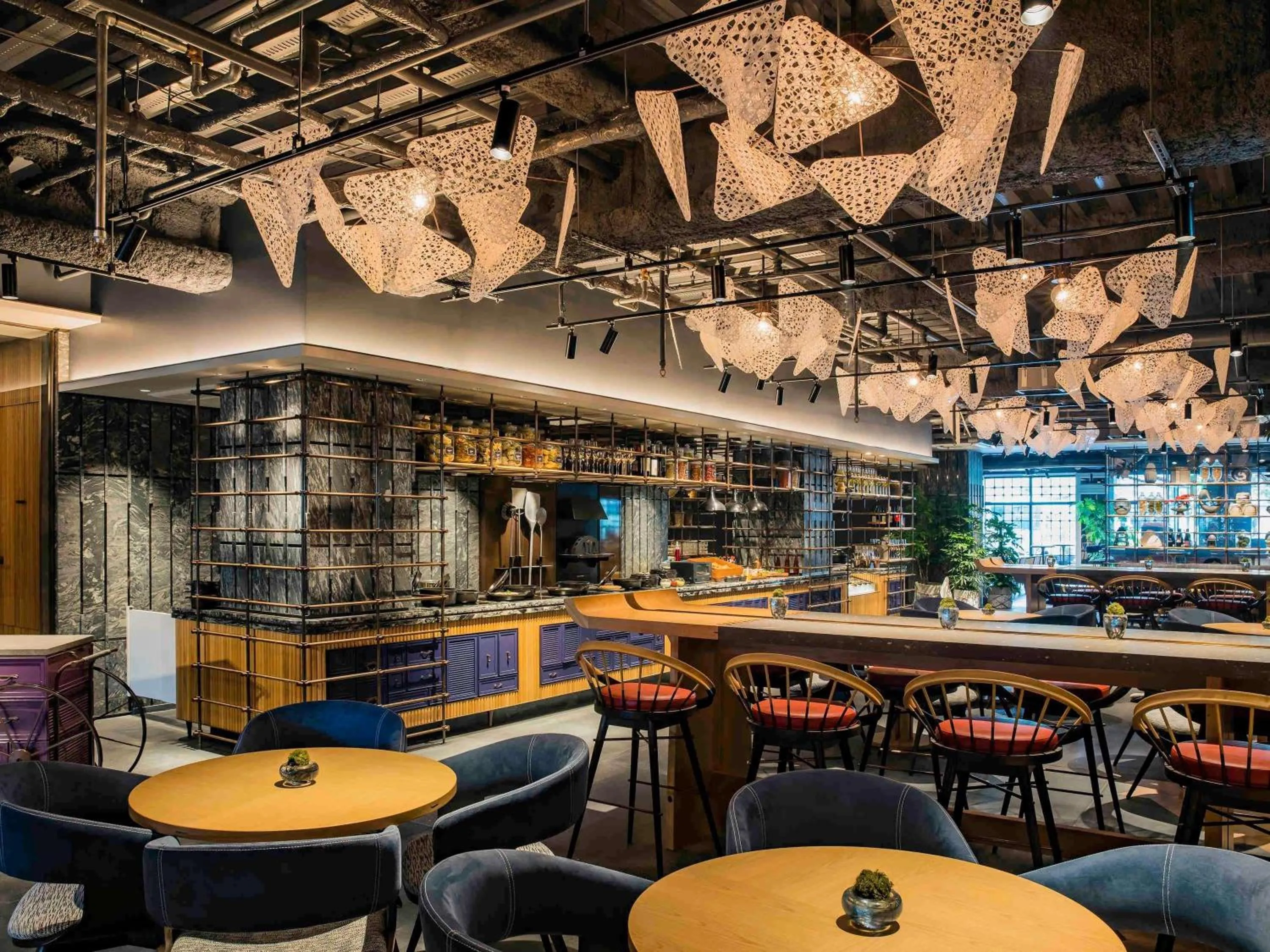 Restaurant/places to eat in Mercure Kyoto Station