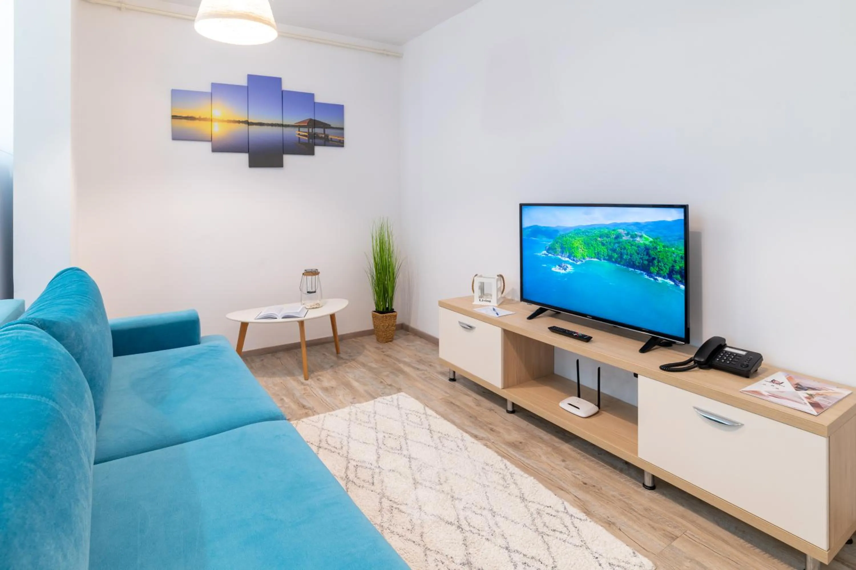 TV and multimedia in TCI Apartments
