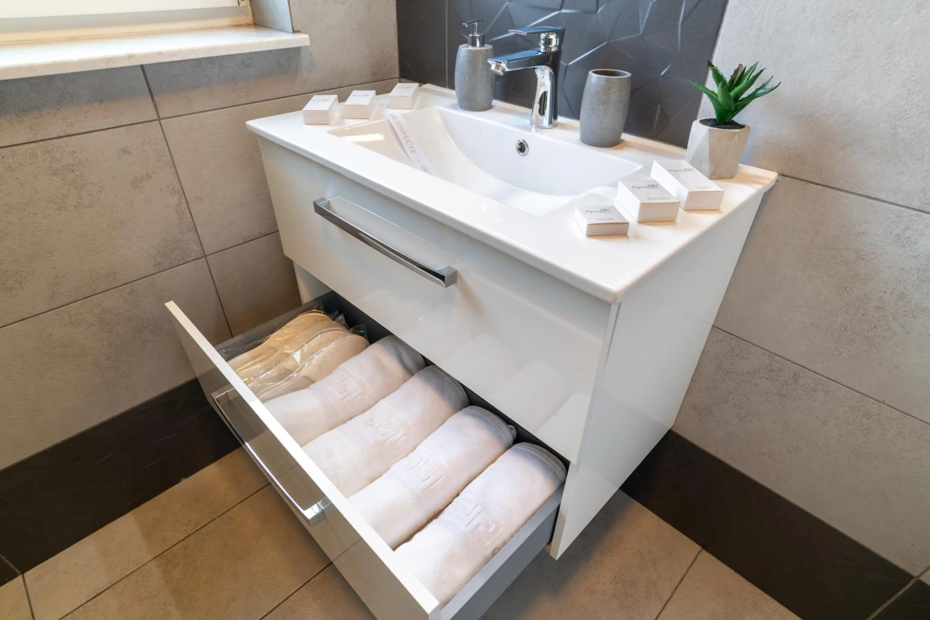 Bathroom in TCI Apartments