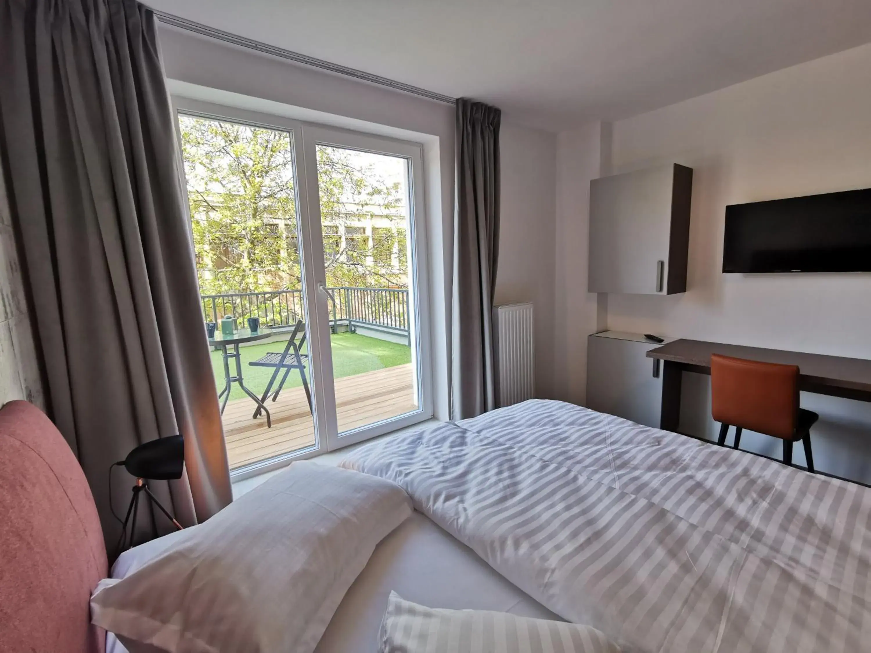 Apartment with Terrace in TCI Apartments Apartment with Terrace in TCI Apartments