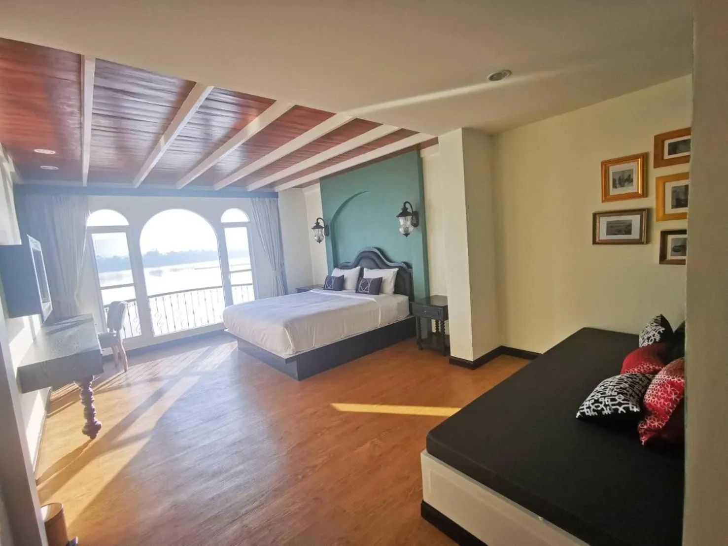 Bed in Vera Costa Hotel