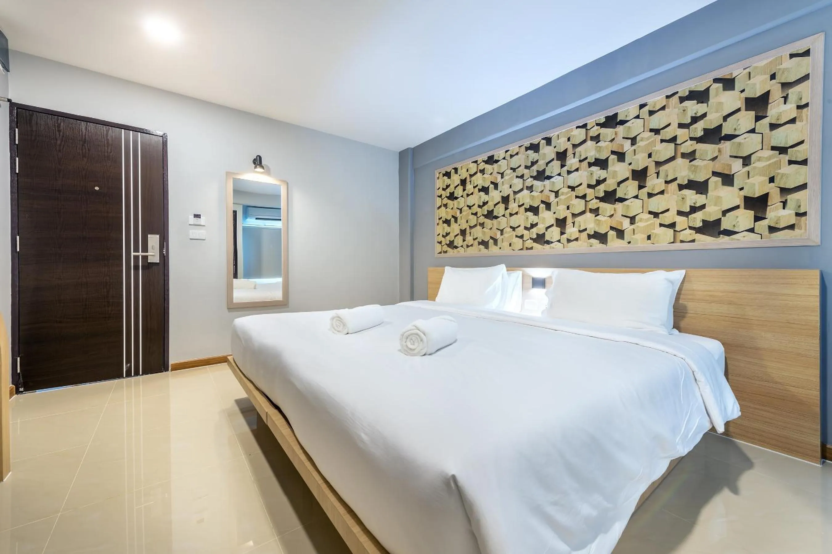 Photo of the whole room, Bed in PLAAI Play Hotel
