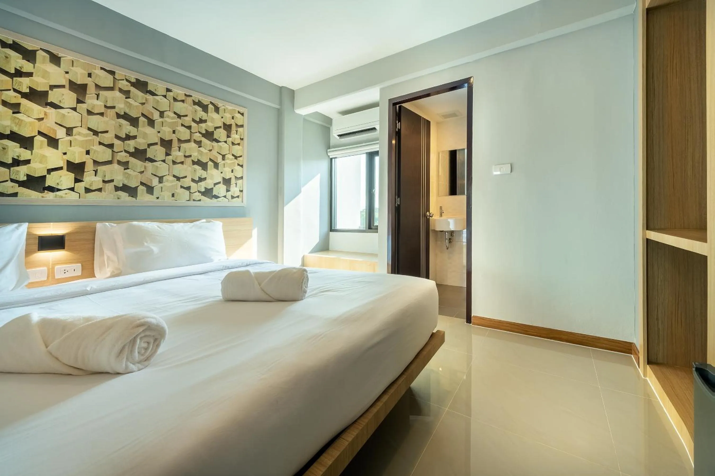 Bed in PLAAI Play Hotel