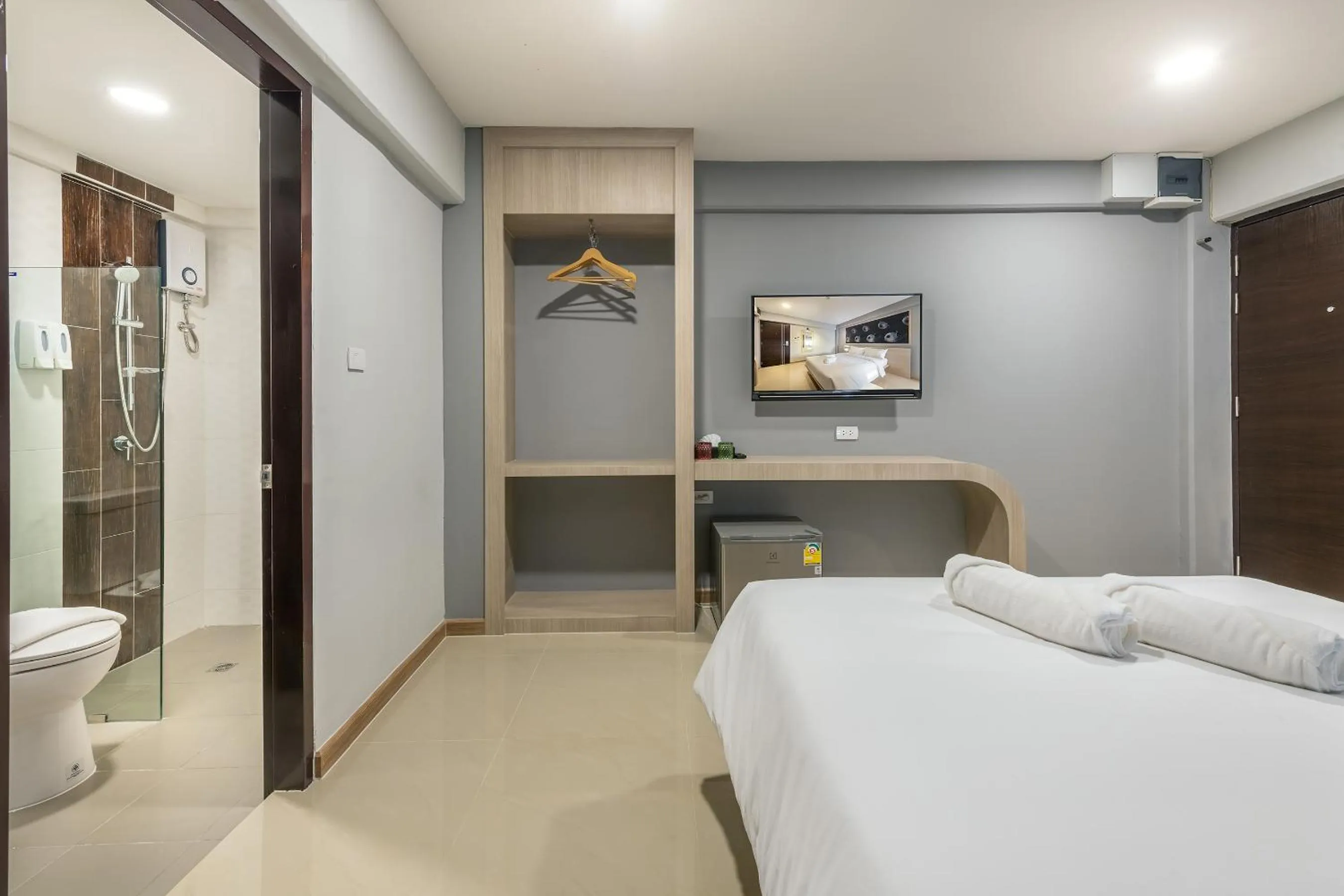 Photo of the whole room, Bed in PLAAI Play Hotel