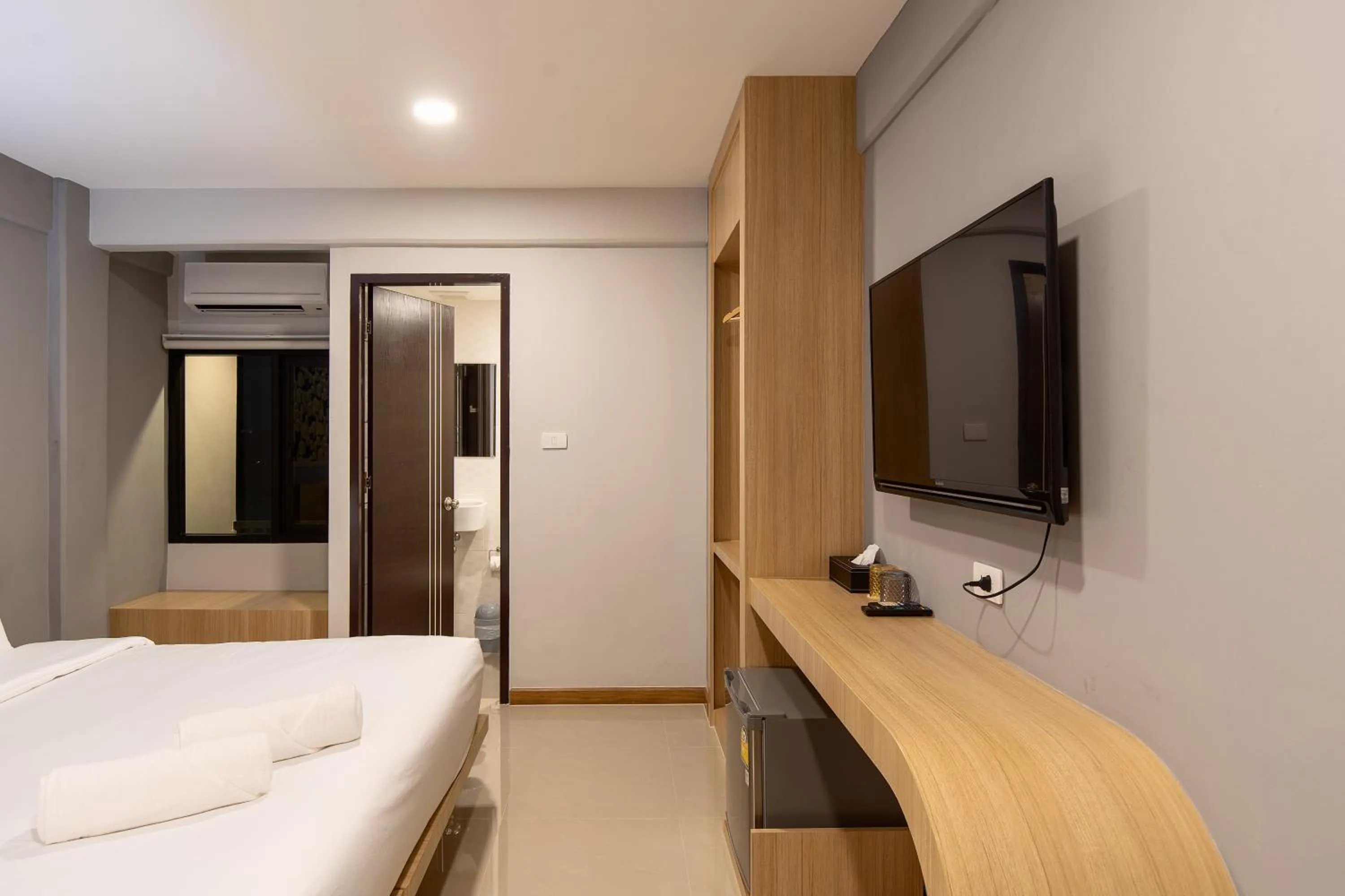 Photo of the whole room, Bed in PLAAI Play Hotel