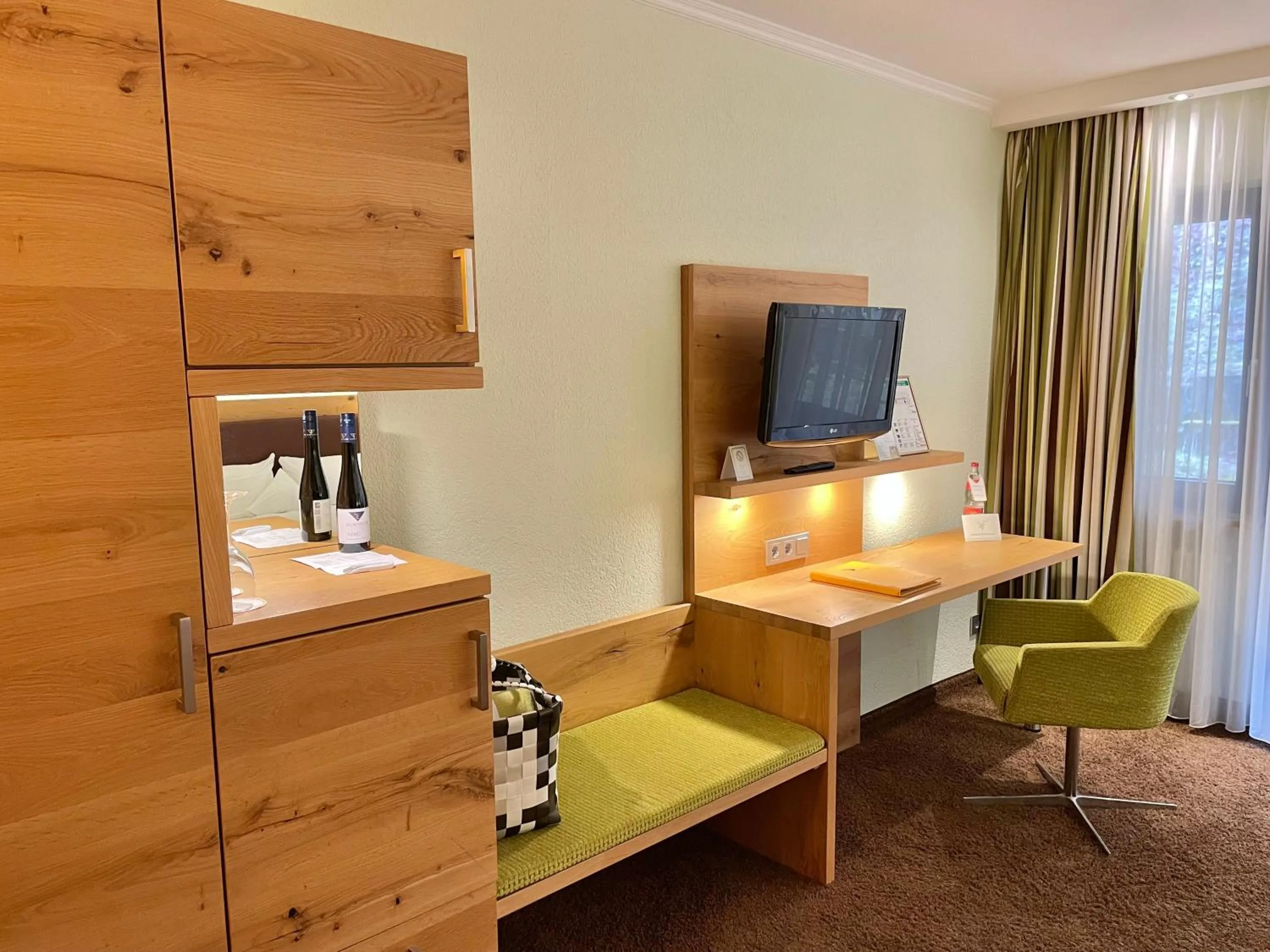 TV and multimedia in Ringhotel Mönch`s Waldhotel