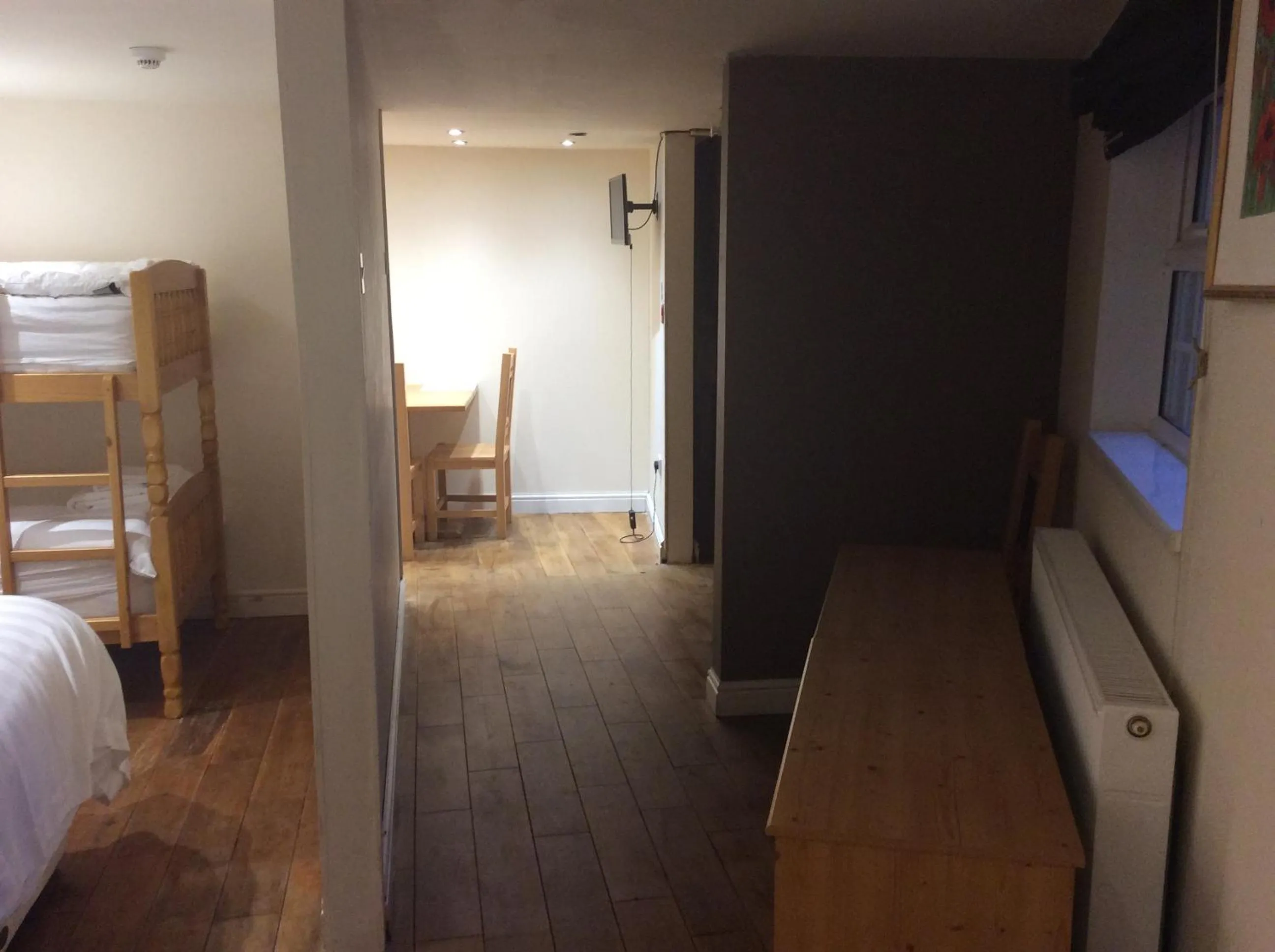 Bedroom in Arncliffe Arms