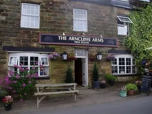 Property building in Arncliffe Arms