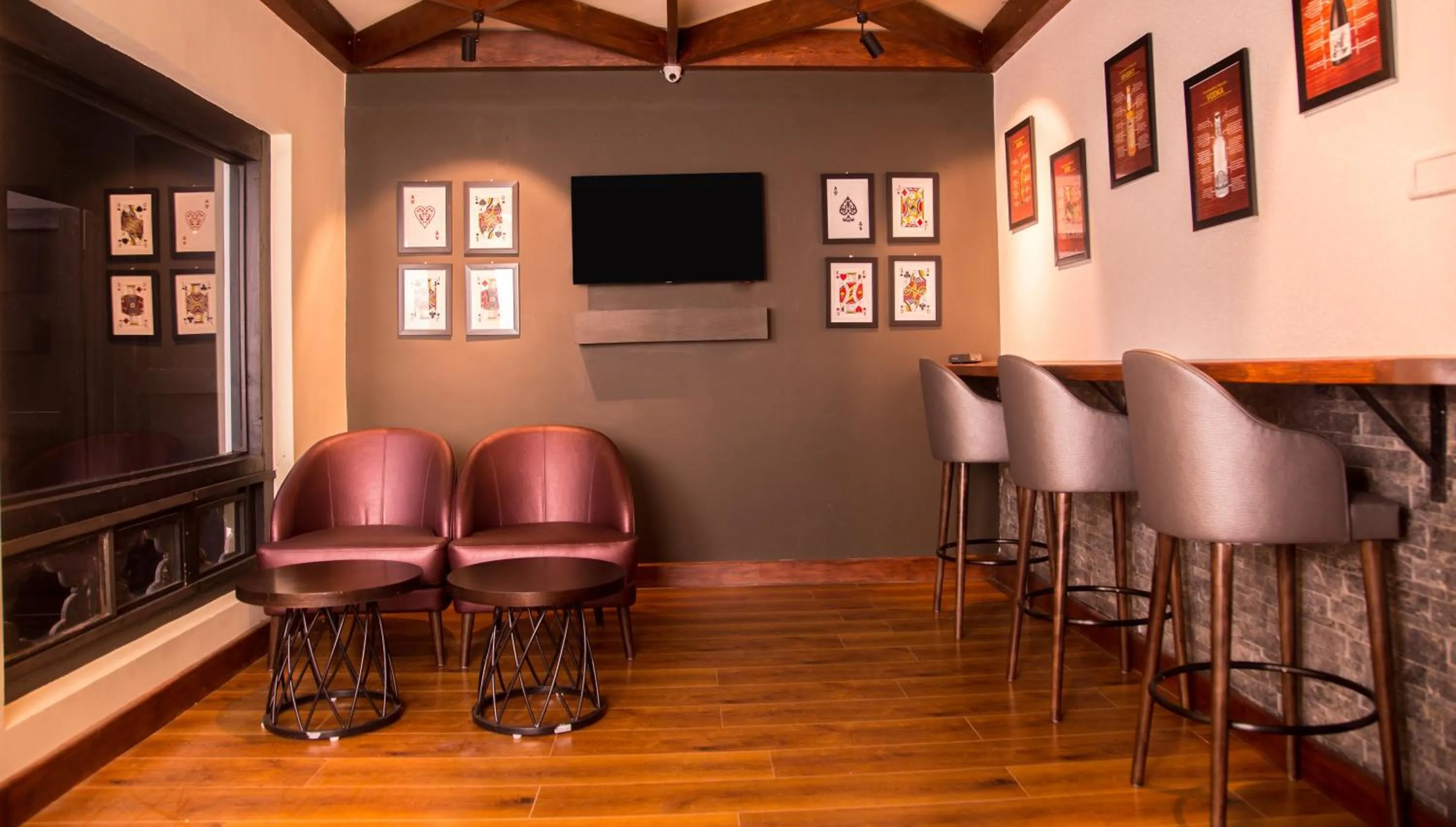 Lounge or bar in Lemon Tree Hotel, Thimphu