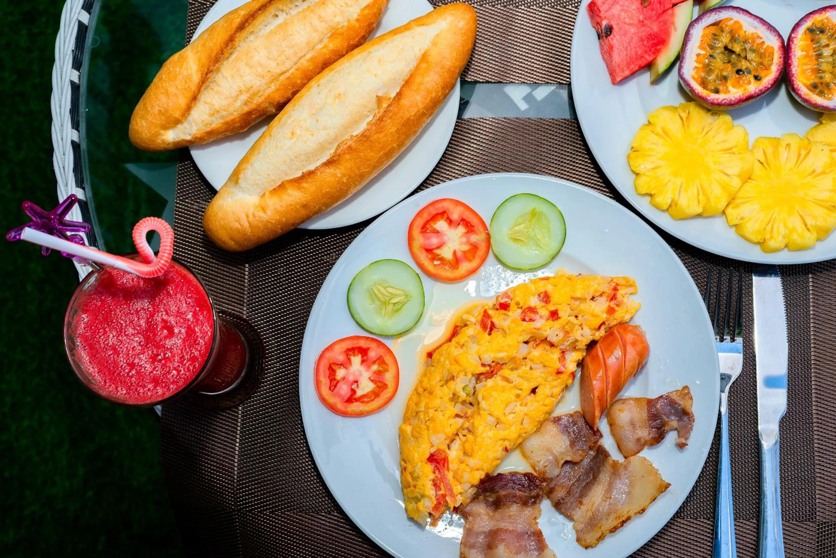 Breakfast in Green Hill Hotel