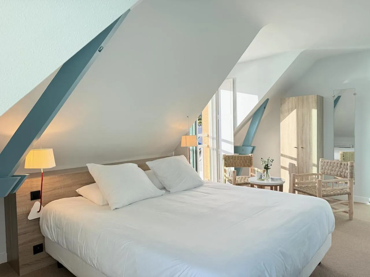 Bed in Hôtel Beau Soleil