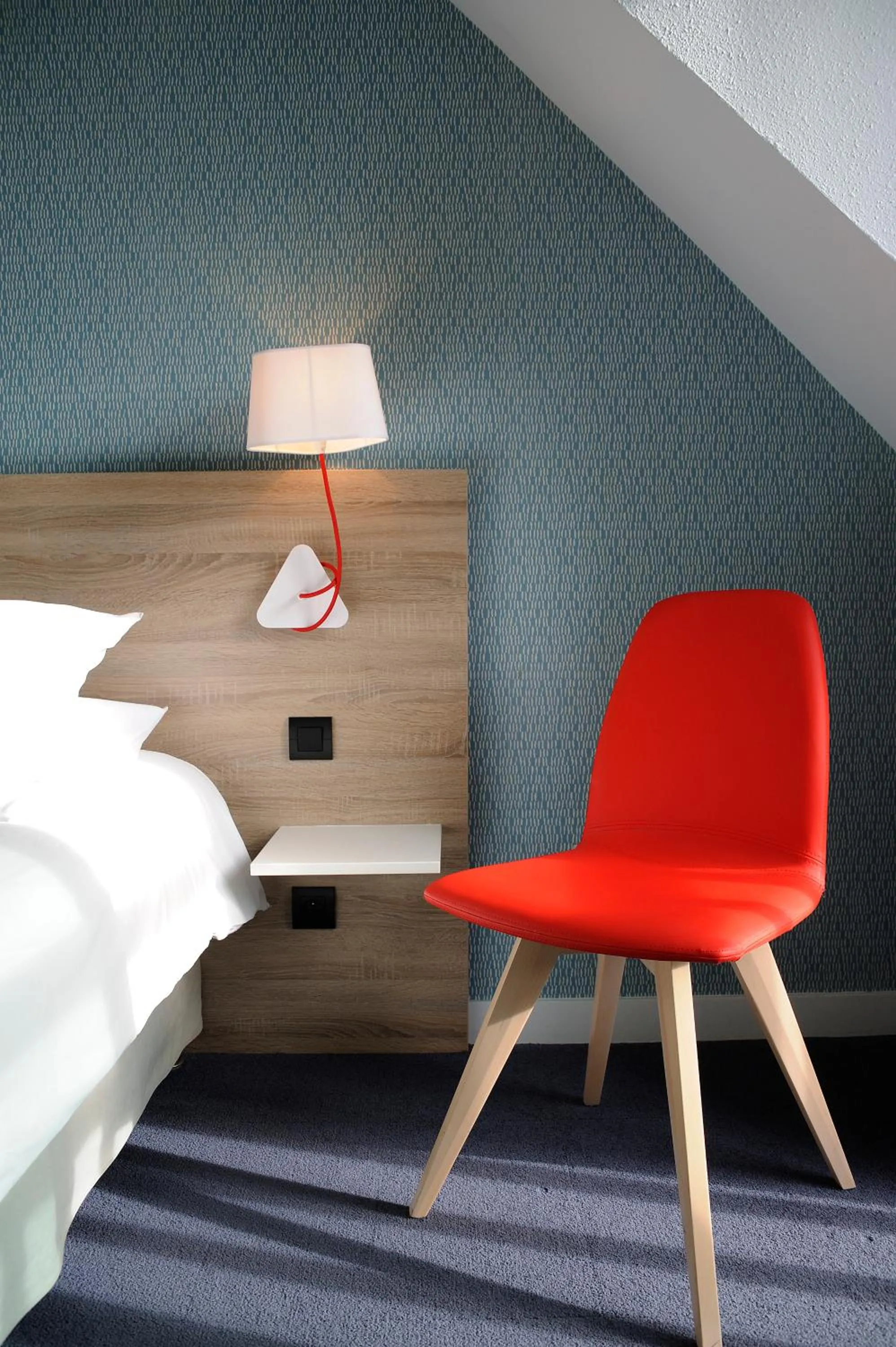 Seating area, Bed in Hôtel Beau Soleil