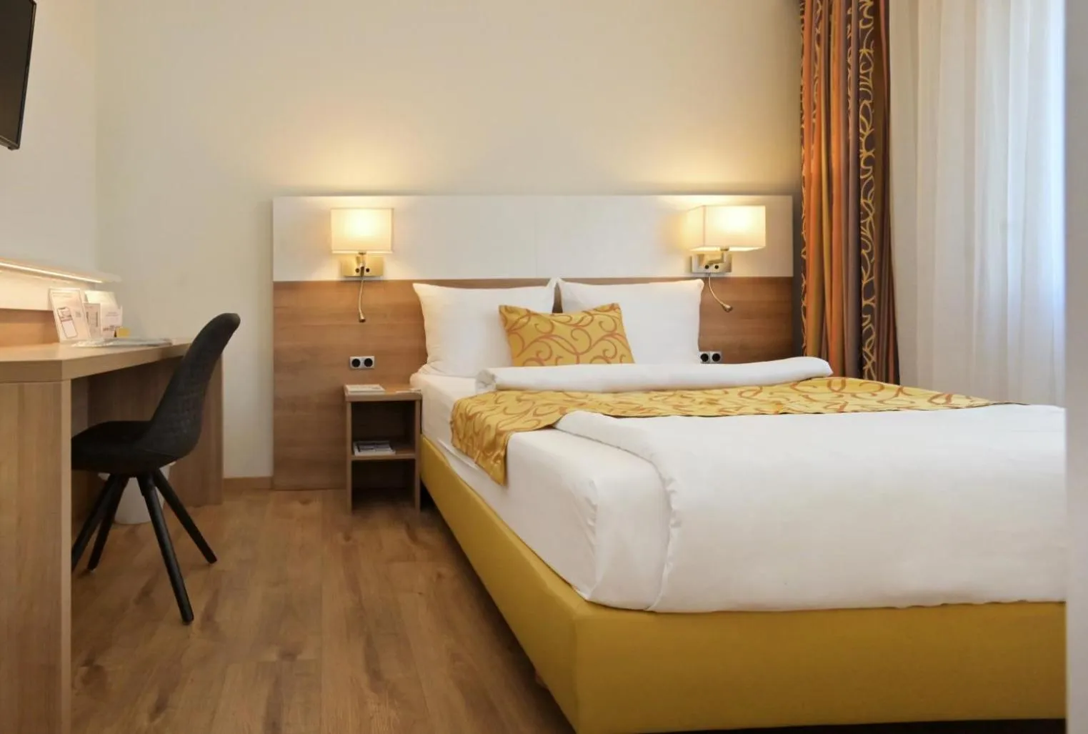 Photo of the whole room, Bed in Hotel & Living Am Wartturm - Hotel & Apartments