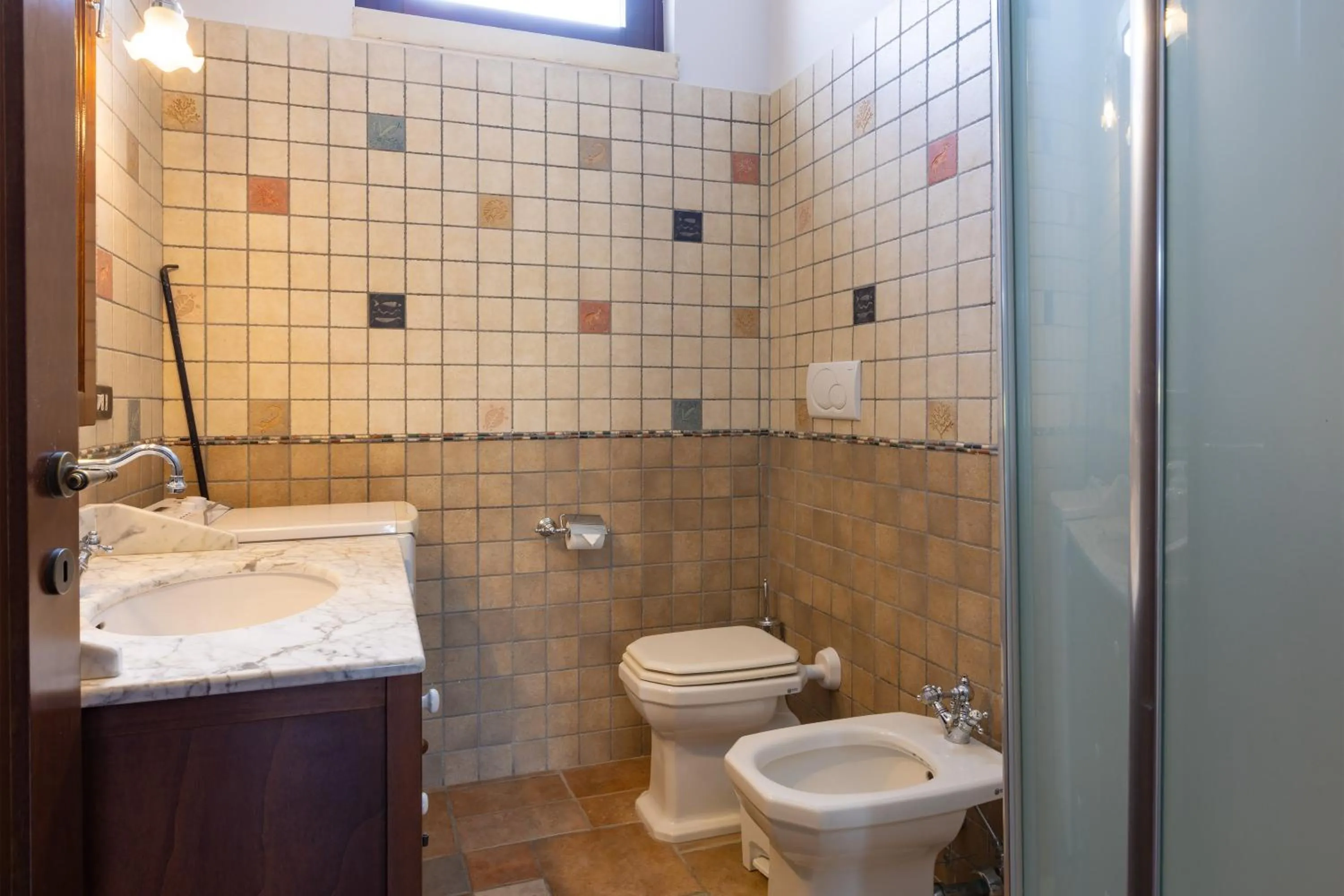 Bathroom in Casa Ulmi con piscina