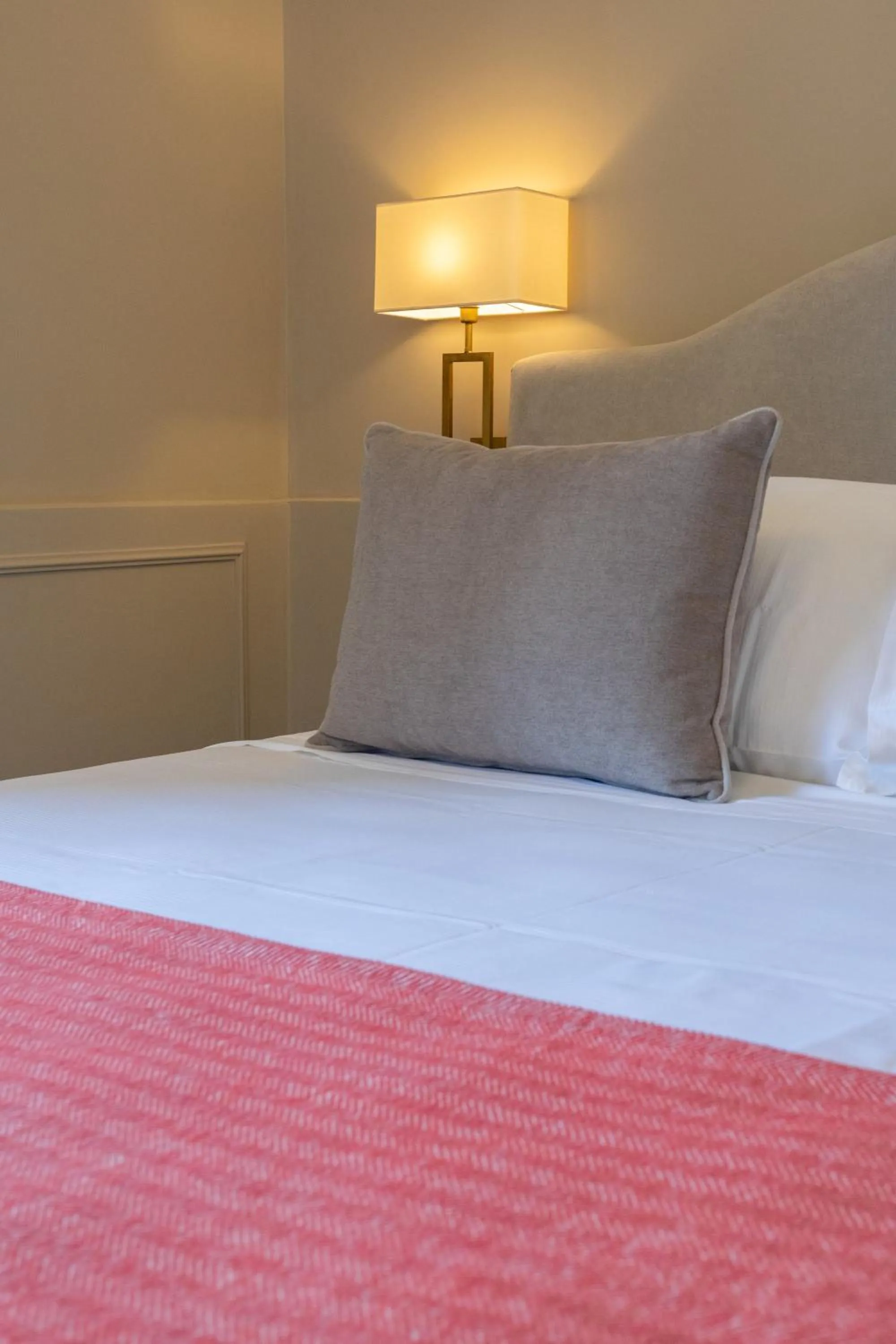 Bed in Villa Masetta - Luxury Suites